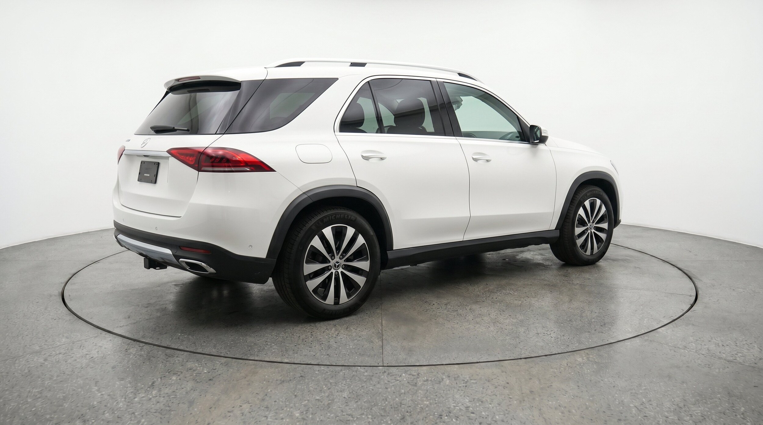 Thumbnail: 2026 Mercedes-Benz GLE - 9