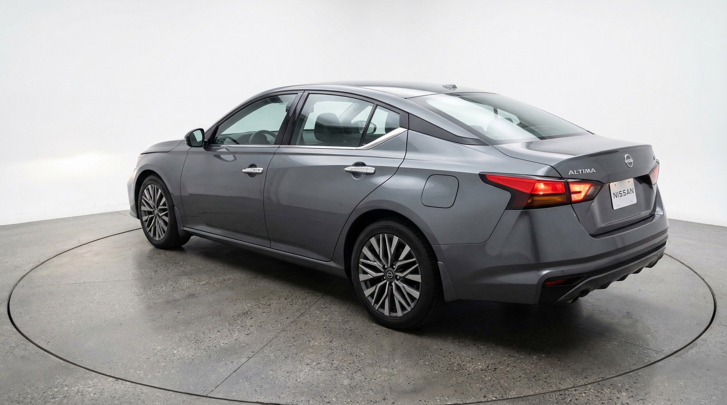 Thumbnail: 2025 Nissan Altima - 6