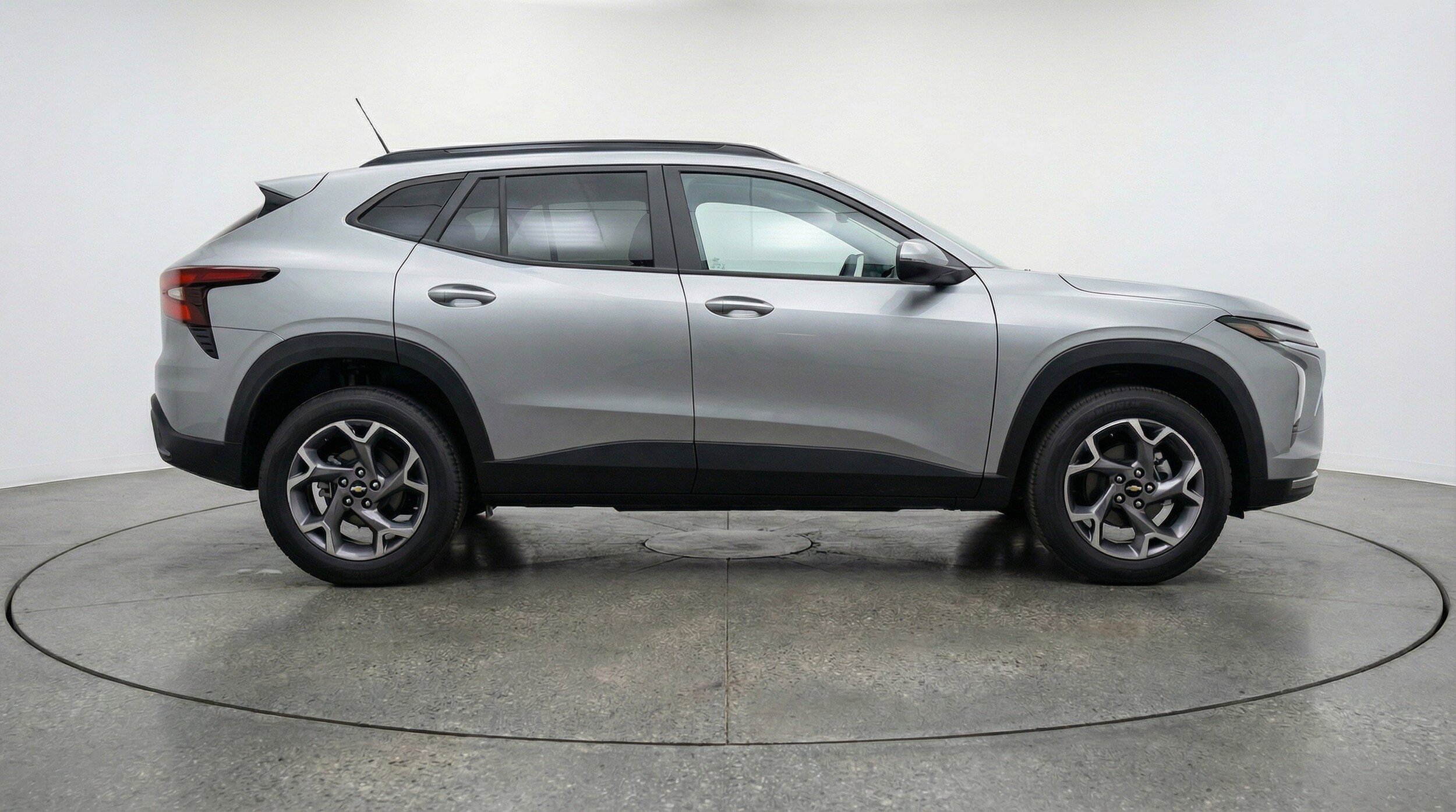 Thumbnail: 2025 Chevrolet Trax - 11