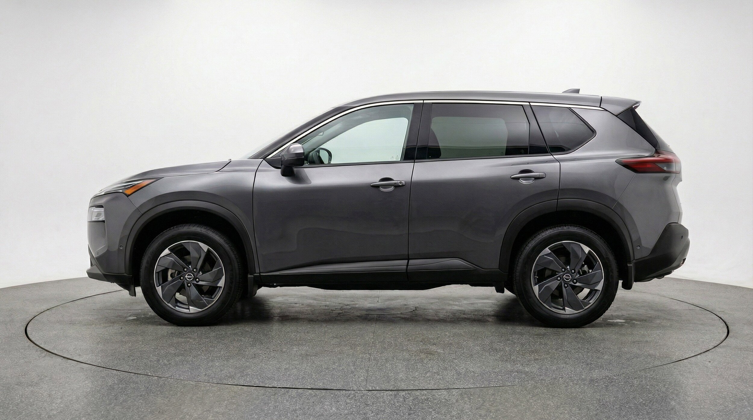 Thumbnail: 2025 Nissan Rogue - 5