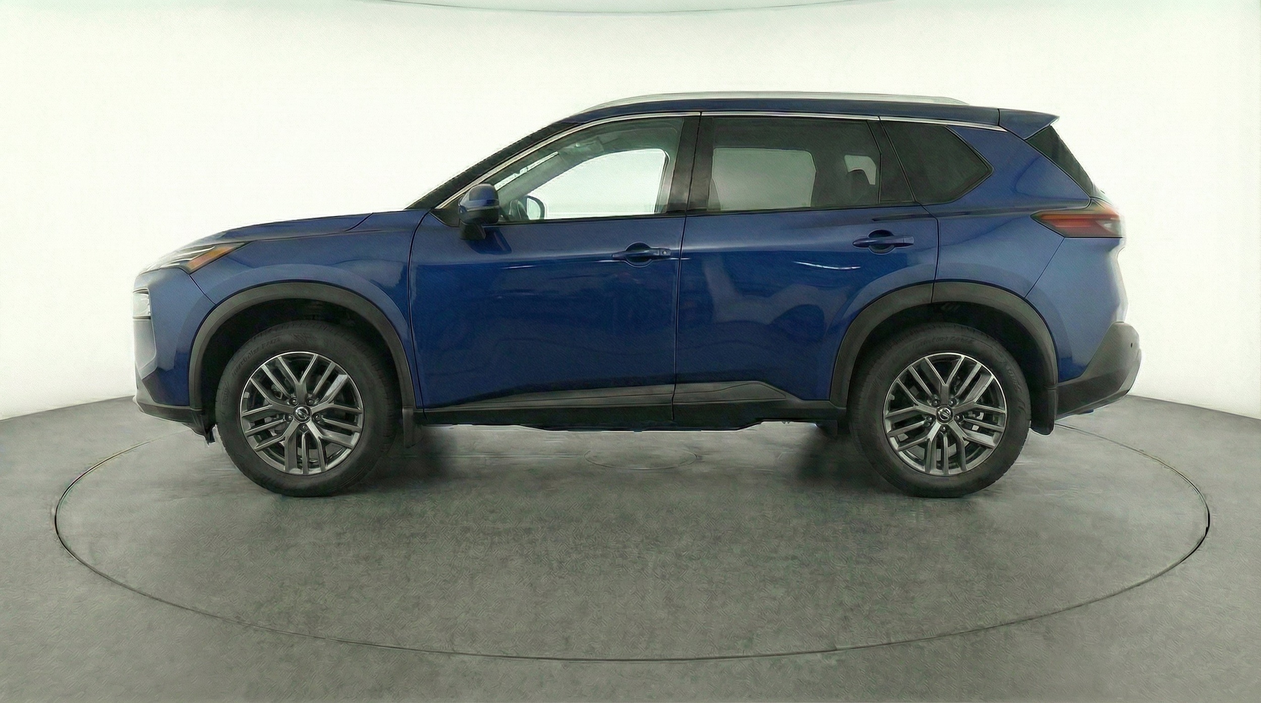 Thumbnail: 2026 Nissan Rogue - 5