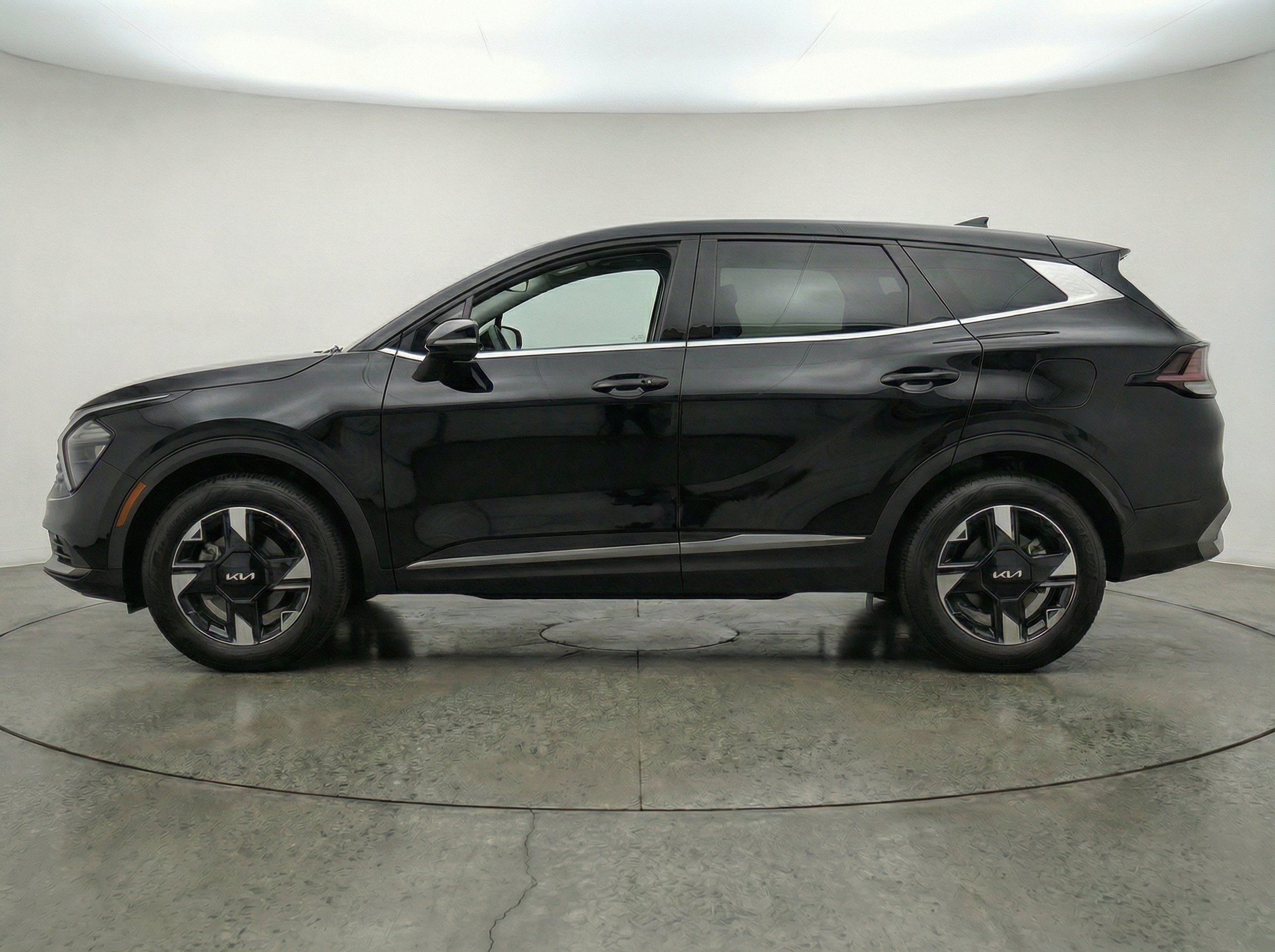 Thumbnail: 2026 Kia Sportage - 5