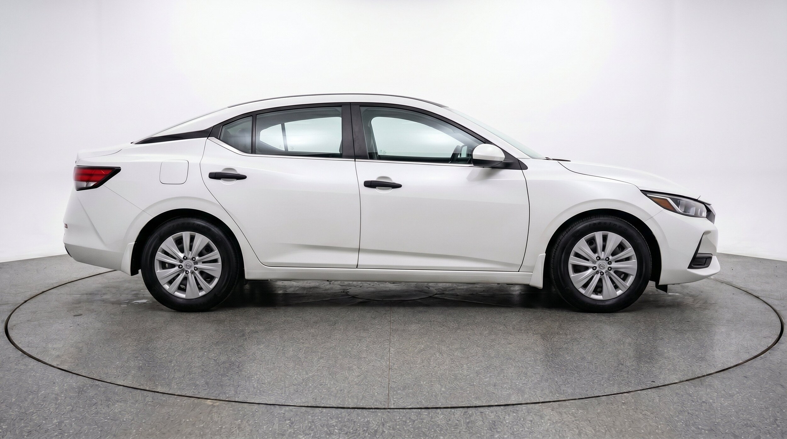 Thumbnail: 2024 Nissan Sentra - 11