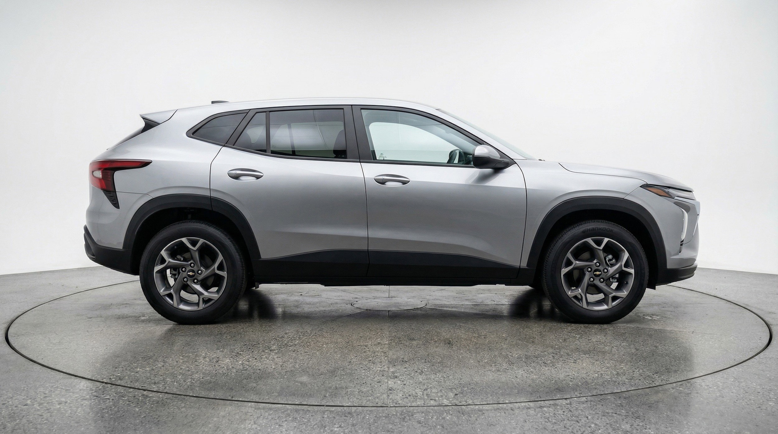 Thumbnail: 2025 Chevrolet Trax - 11