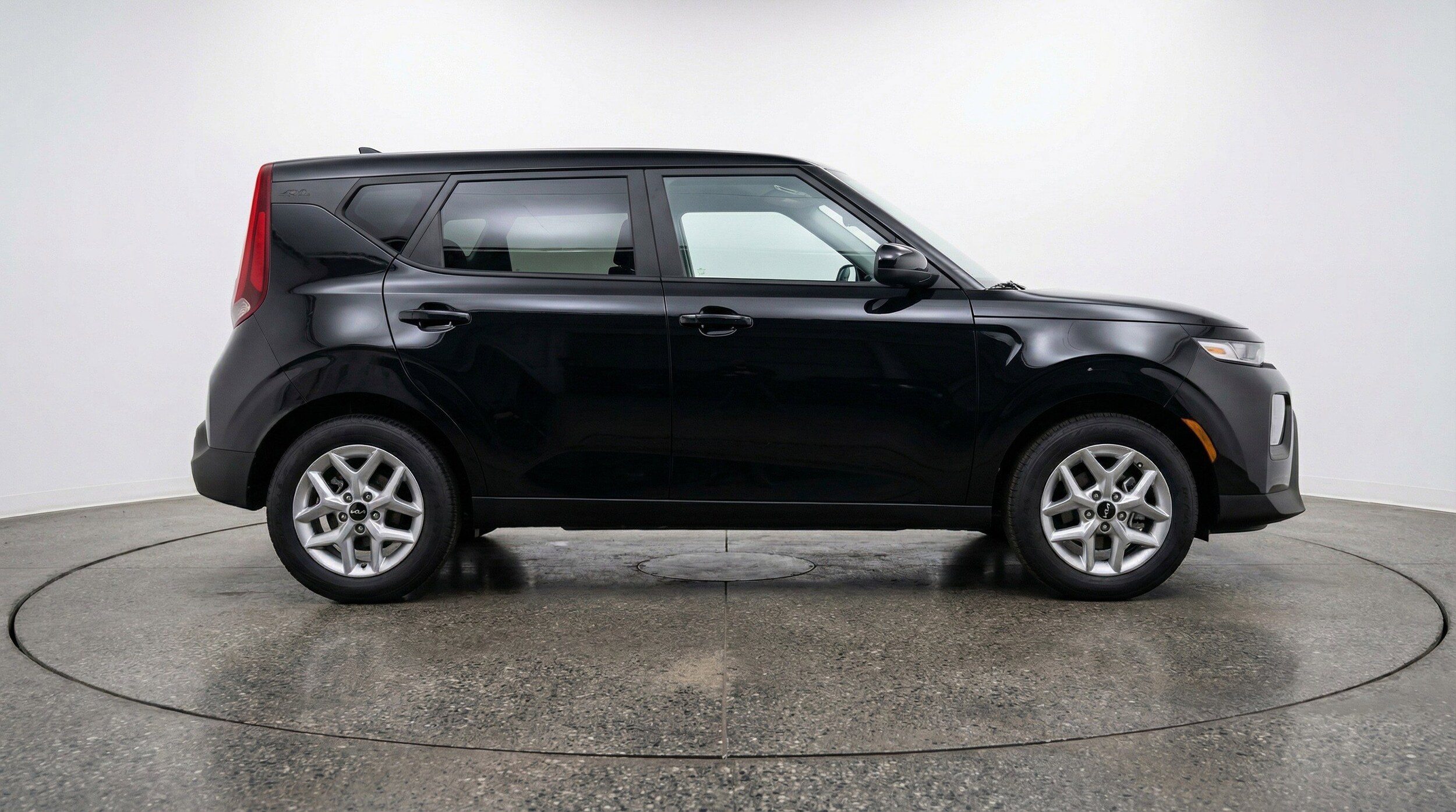 Thumbnail: 2025 Kia Soul - 11