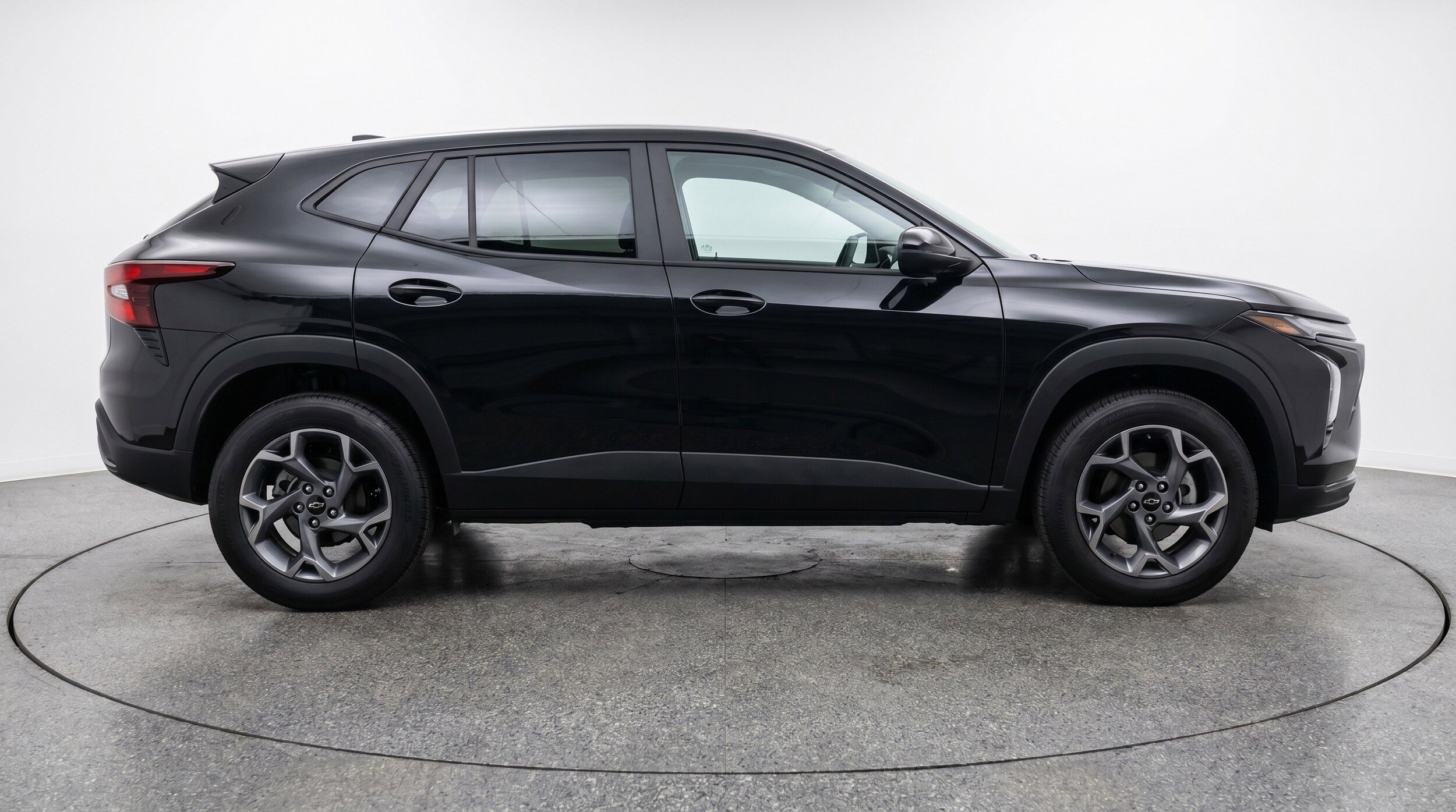 Thumbnail: 2025 Chevrolet Trax - 11