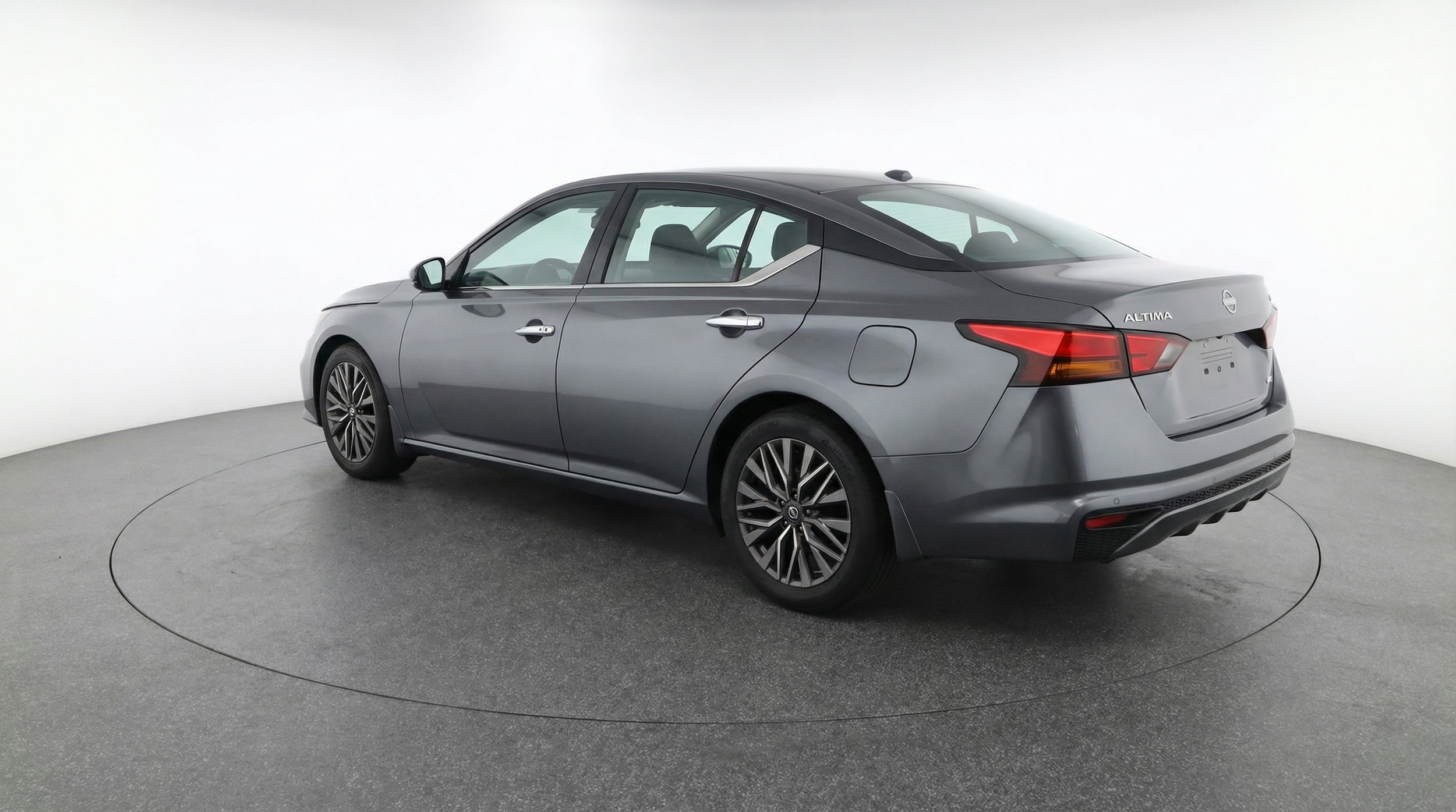 Thumbnail: 2025 Nissan Altima - 5