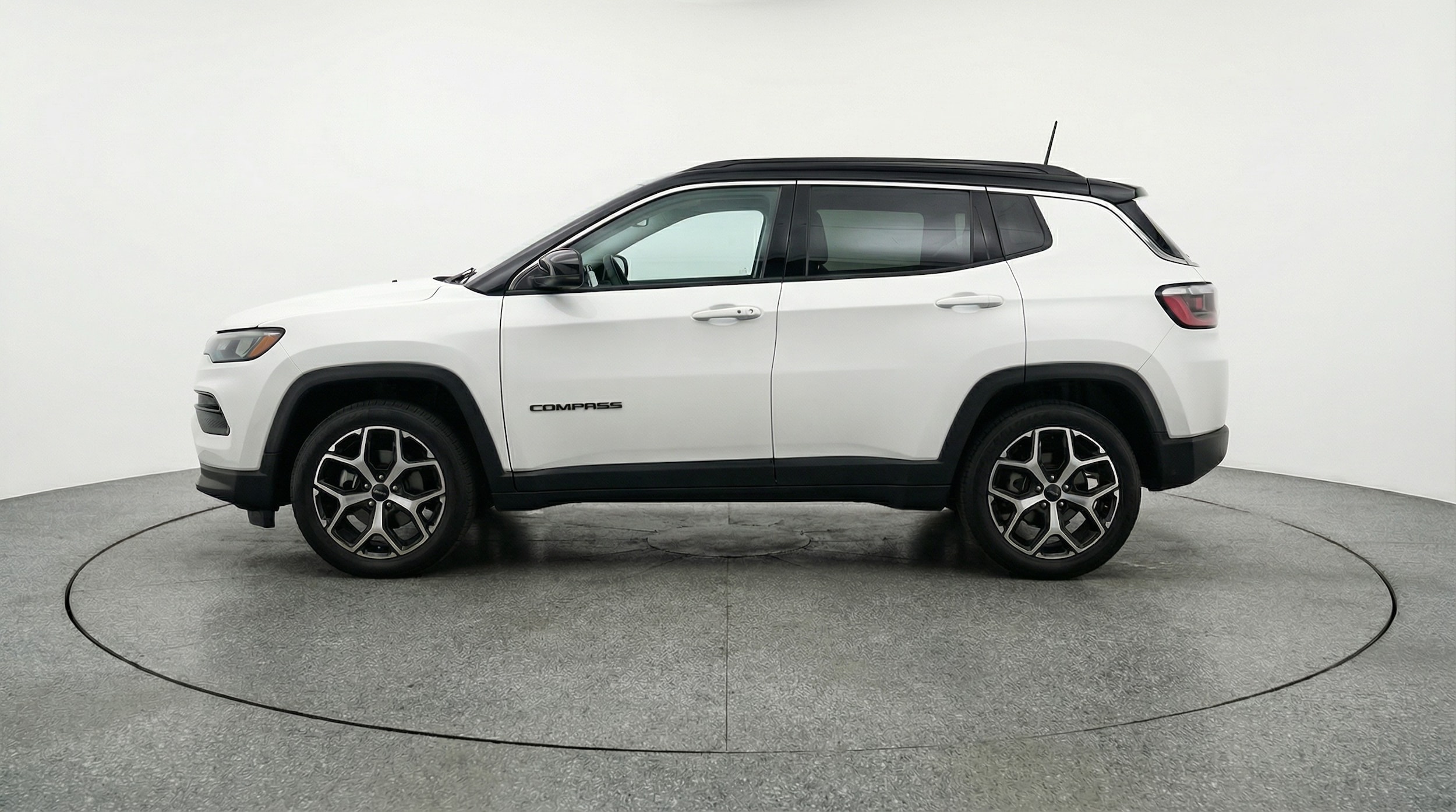 Thumbnail: 2025 Jeep Compass - 4