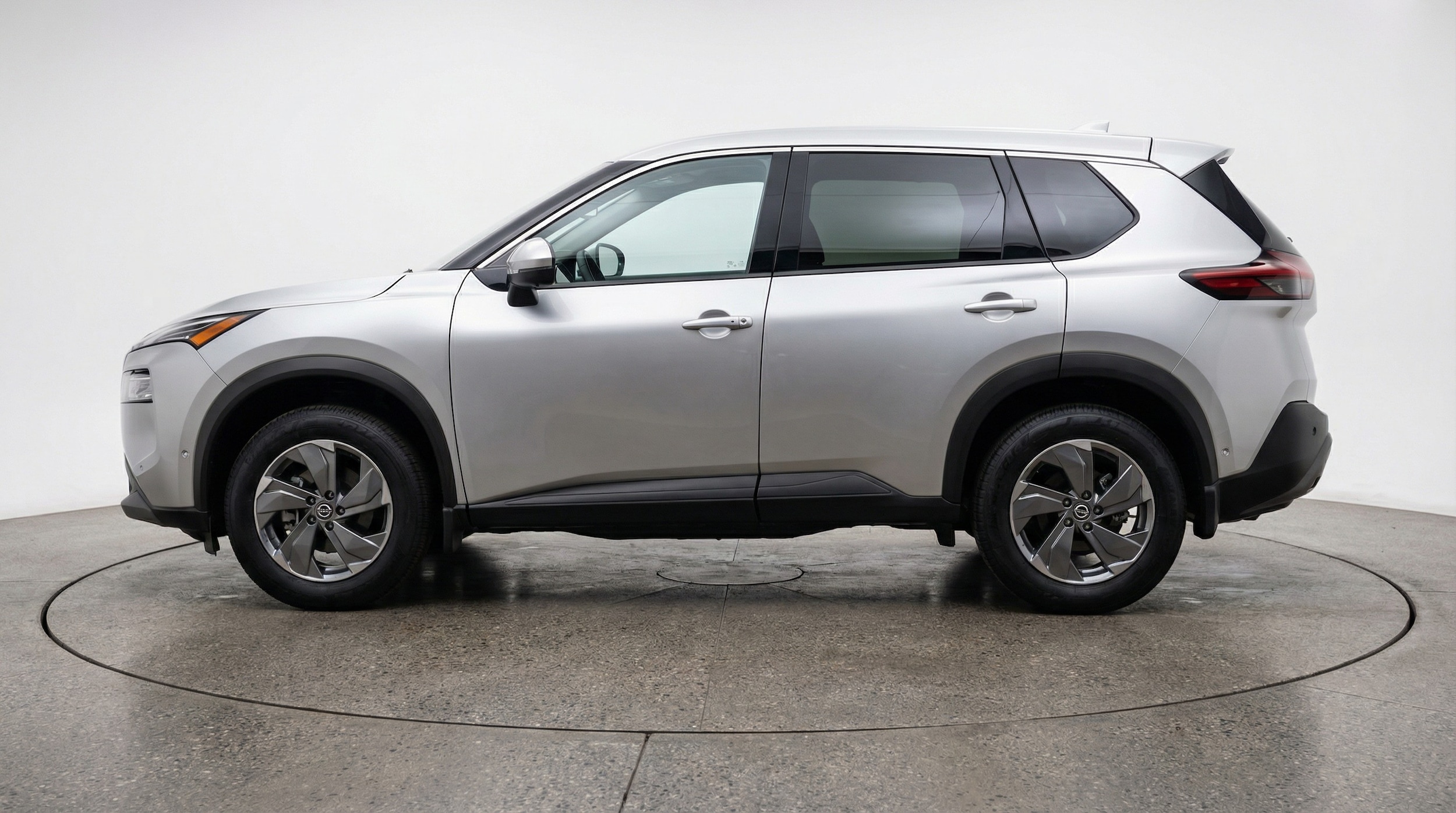 Thumbnail: 2025 Nissan Rogue - 4