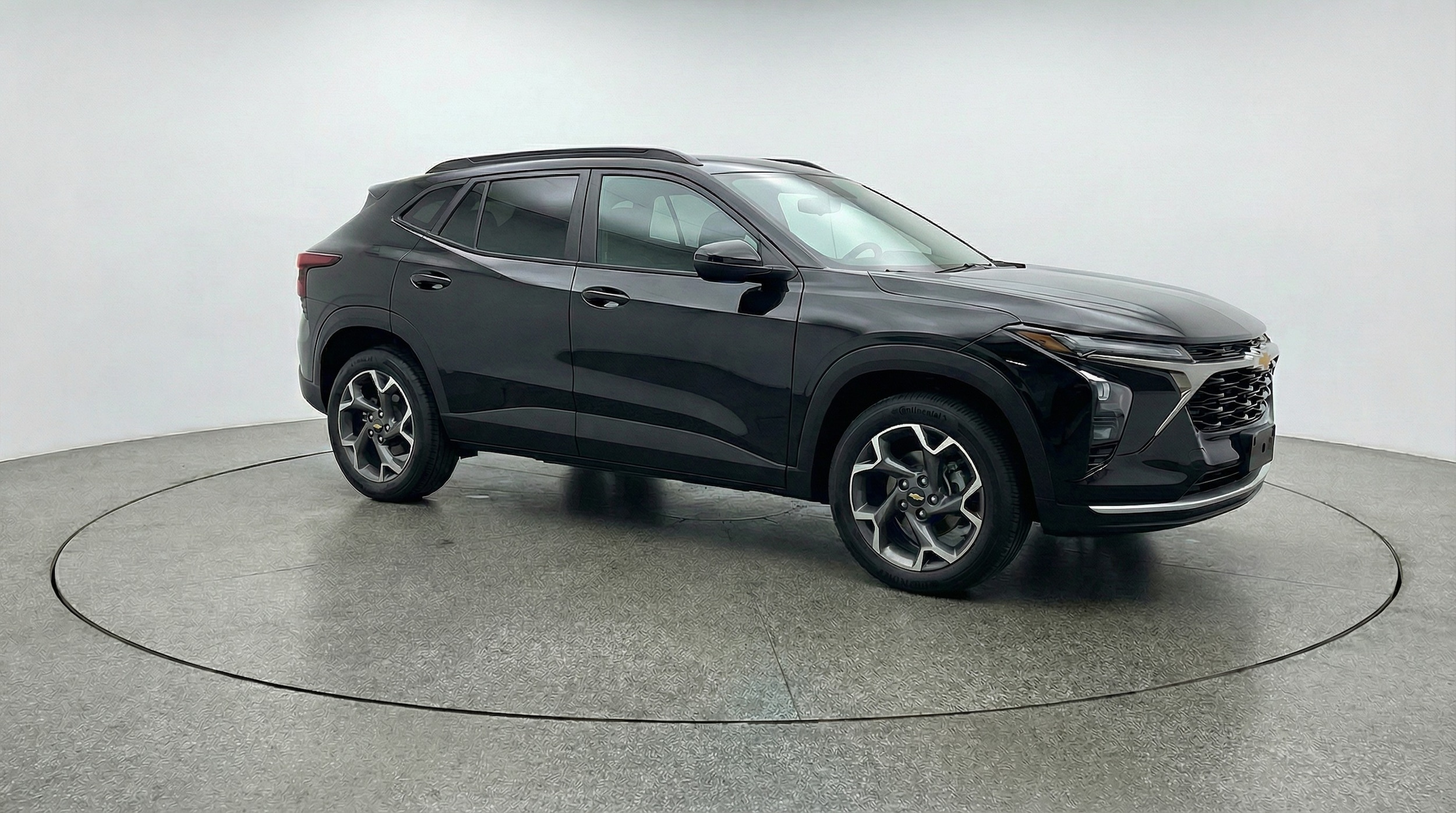 Thumbnail: 2025 Chevrolet Trax - 1