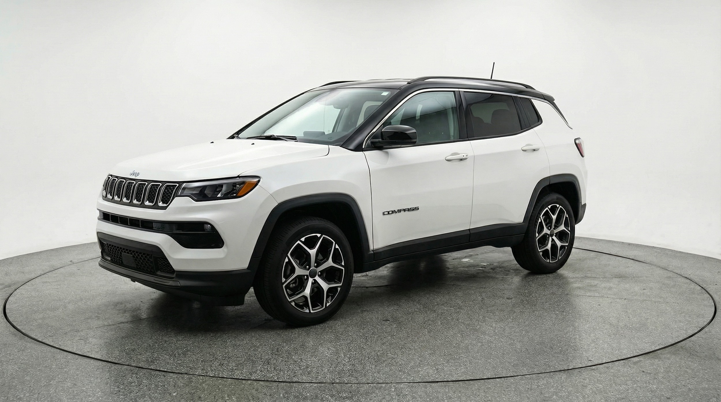 Thumbnail: 2025 Jeep Compass - 3