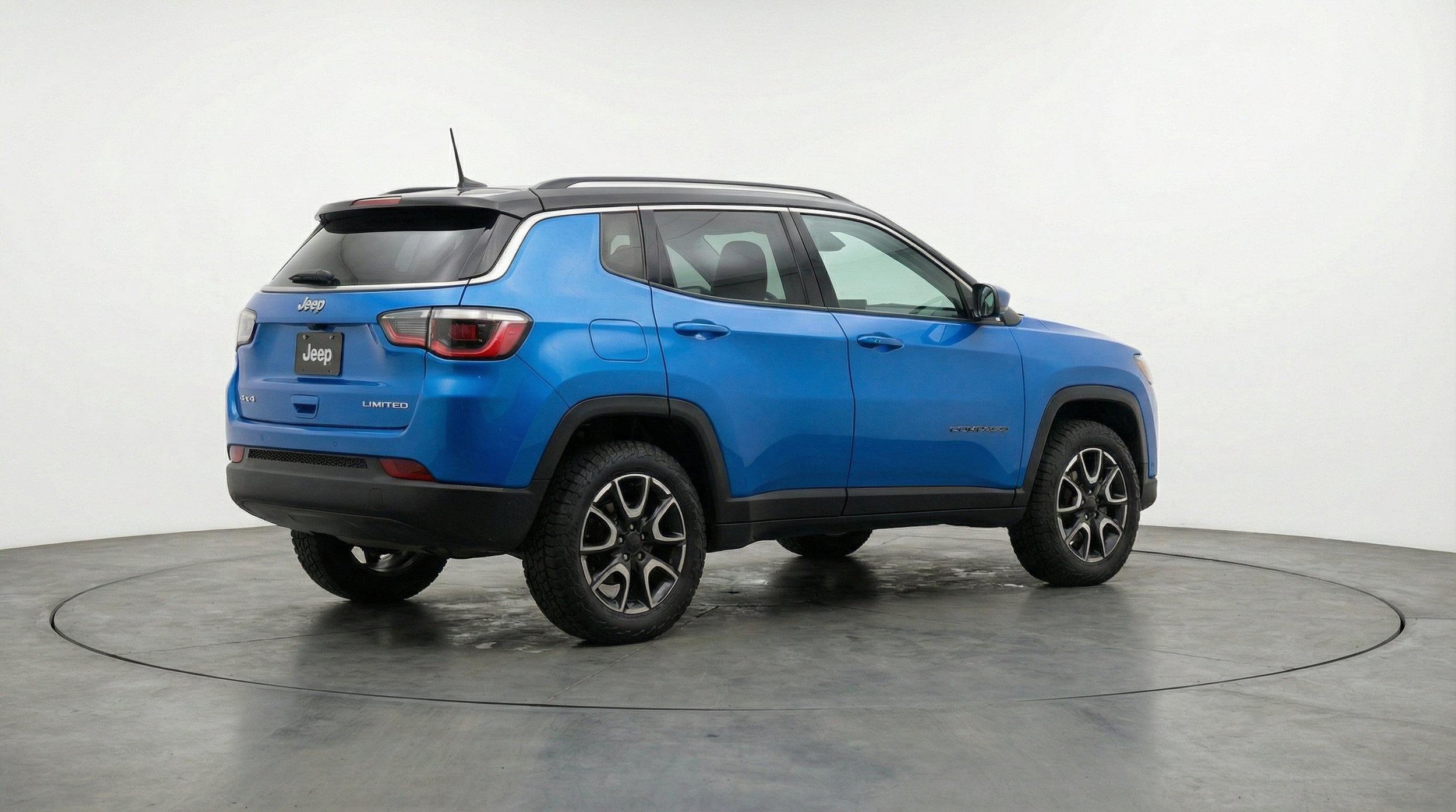Thumbnail: 2025 Jeep Compass - 9
