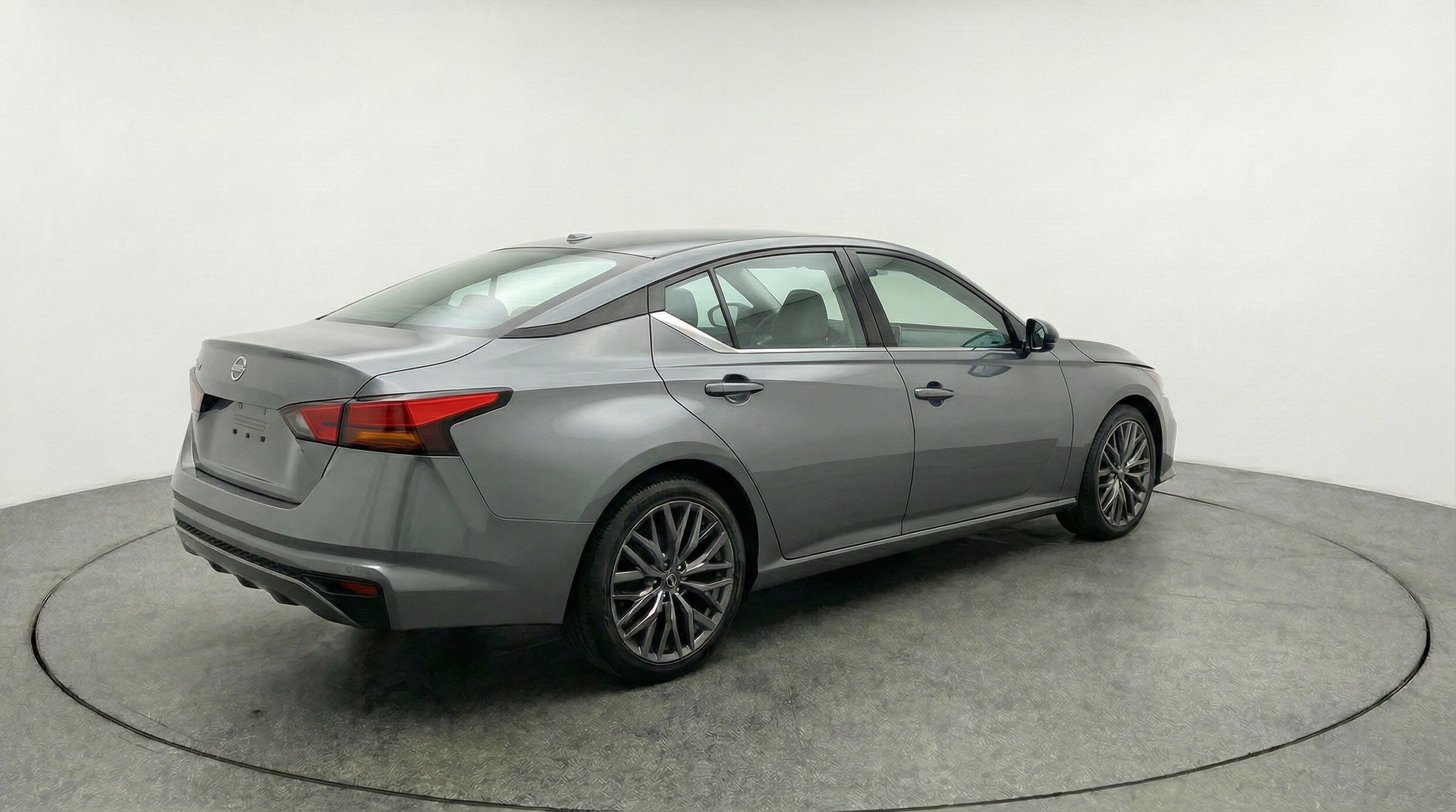 Thumbnail: 2025 Nissan Altima - 7