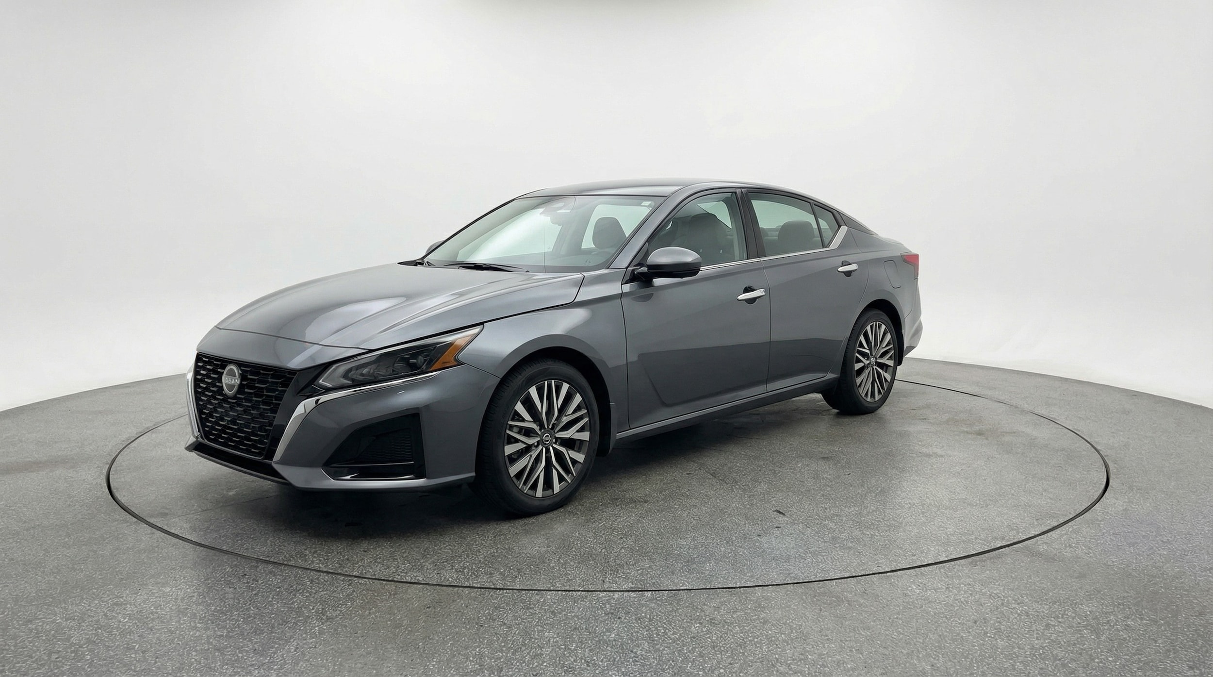 Thumbnail: 2025 Nissan Altima - 3