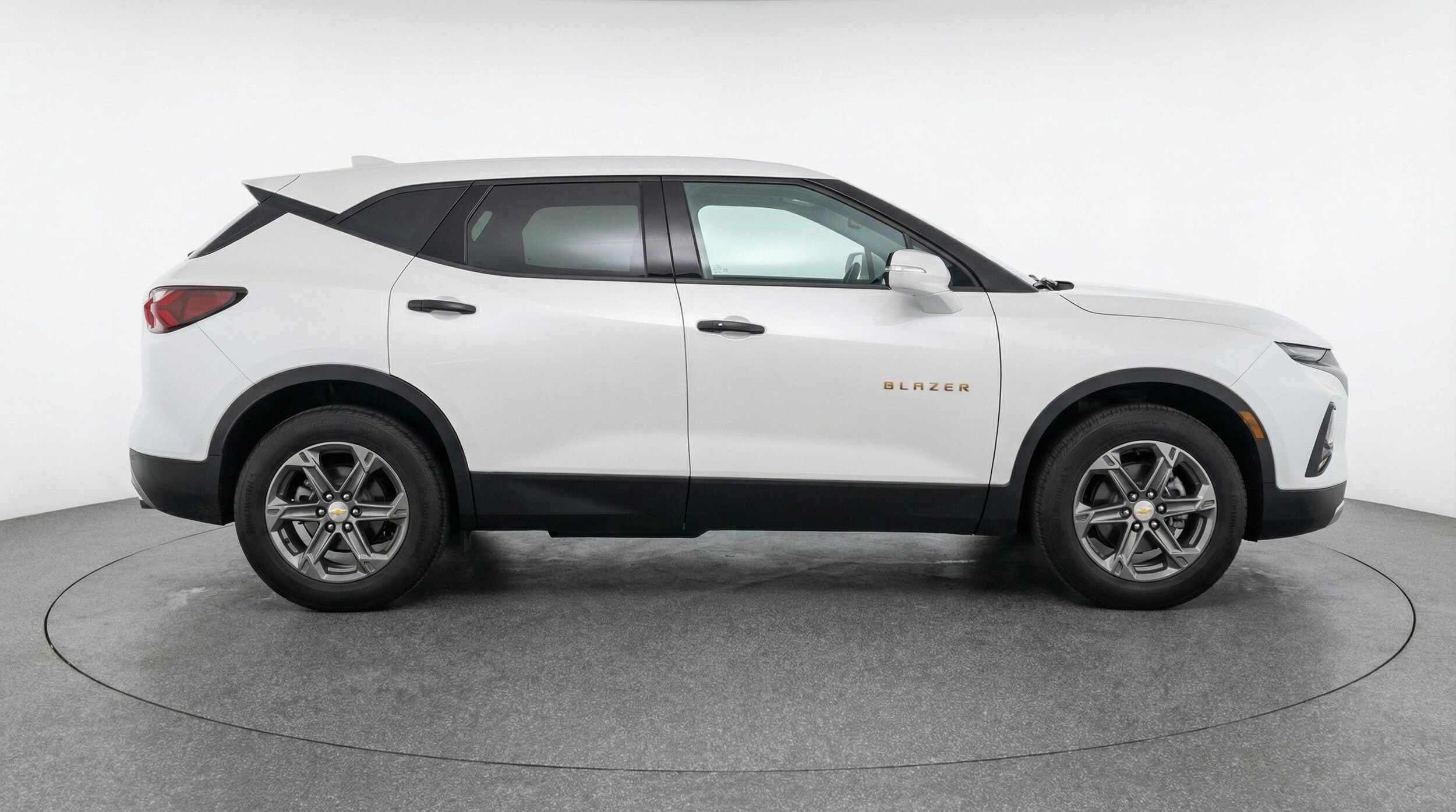 Thumbnail: 2025 Chevrolet Blazer - 11
