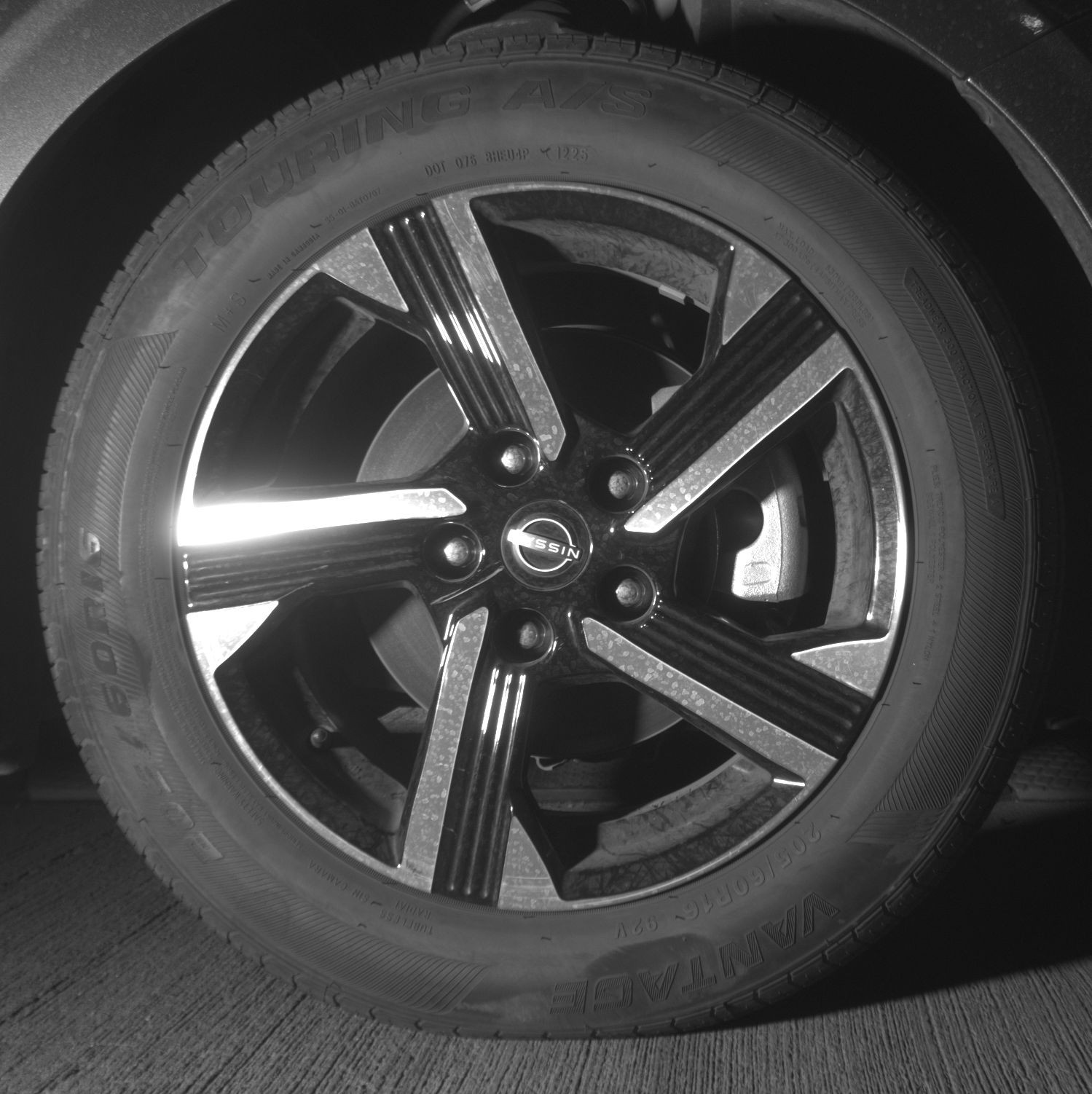 Thumbnail: 2025 Nissan Sentra - 10