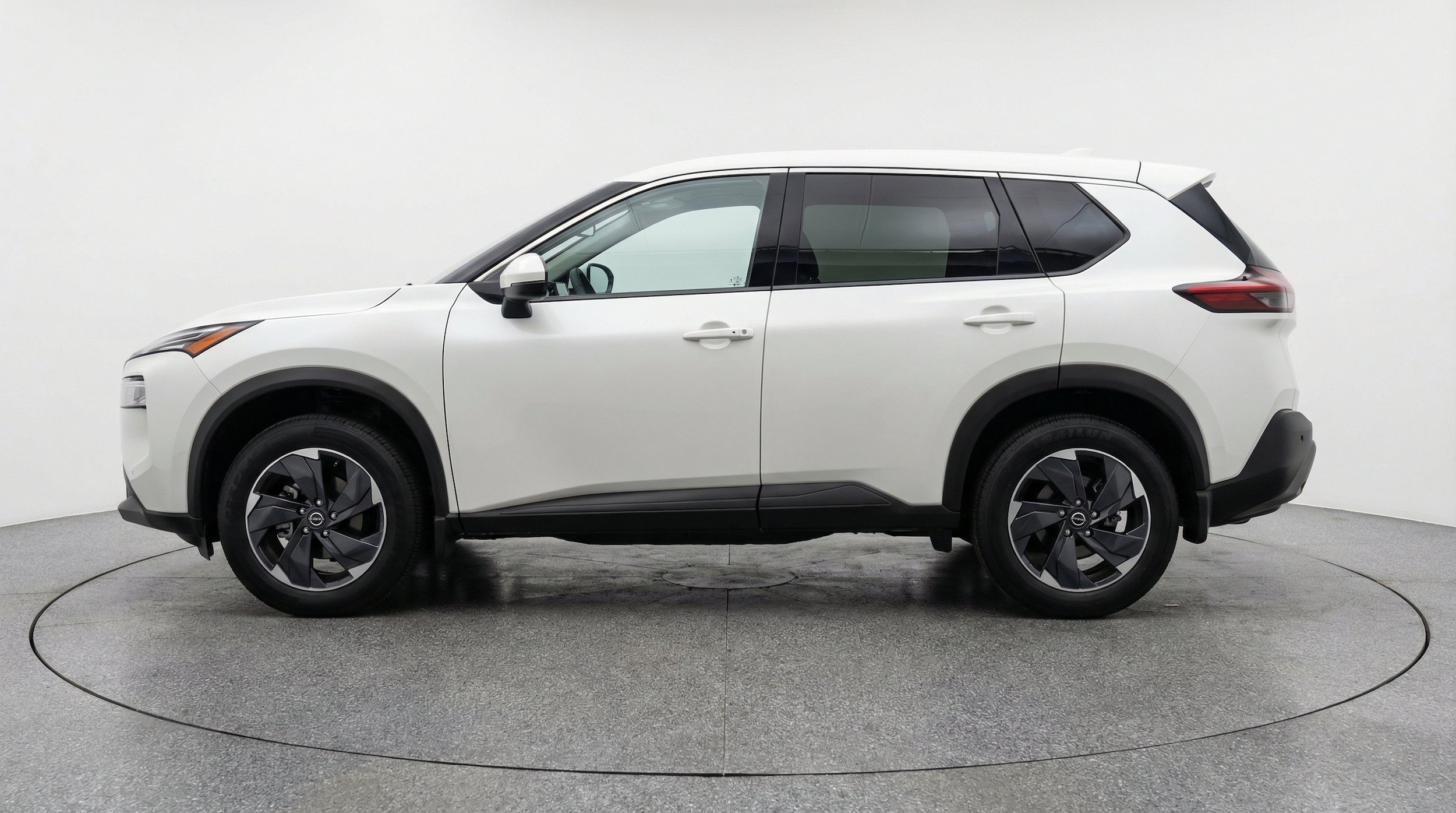 Thumbnail: 2025 Nissan Rogue - 5