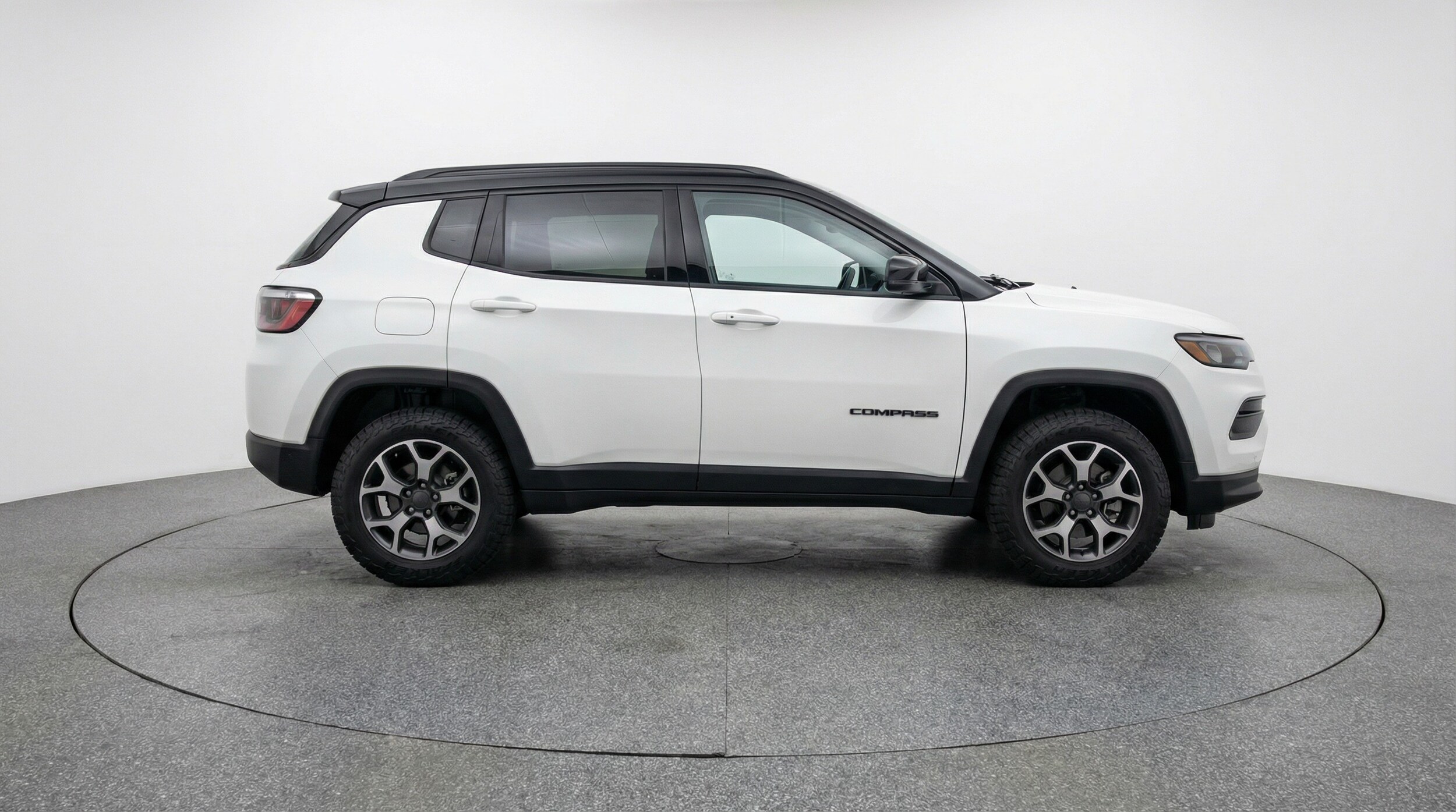 Thumbnail: 2025 Jeep Compass - 8
