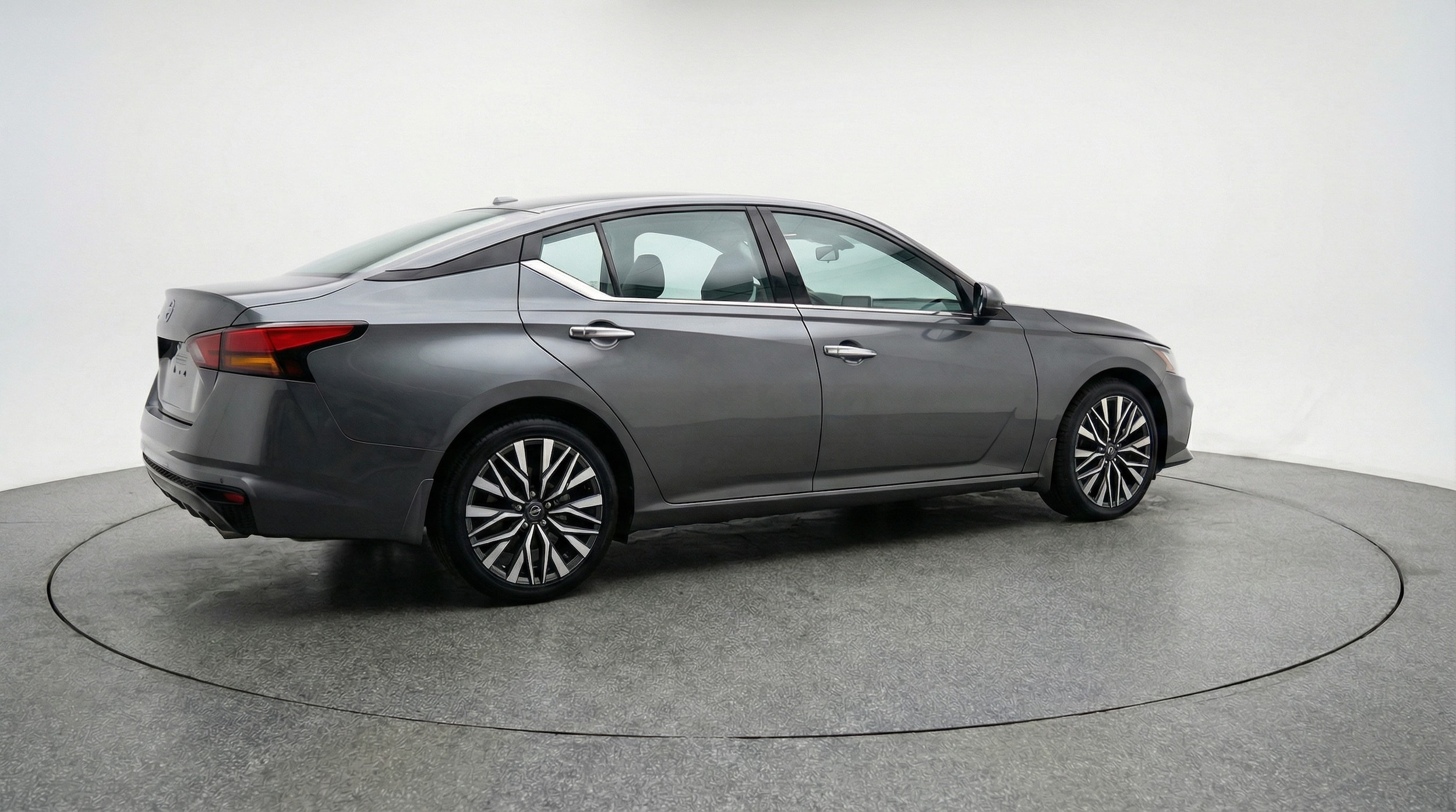 Thumbnail: 2025 Nissan Altima - 7