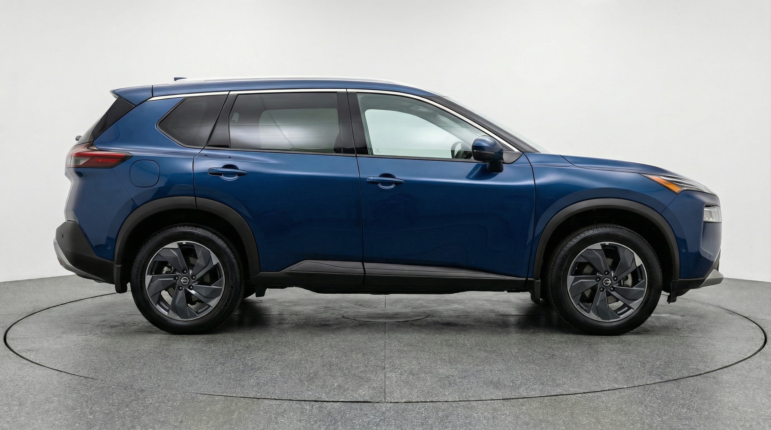 Thumbnail: 2025 Nissan Rogue - 8