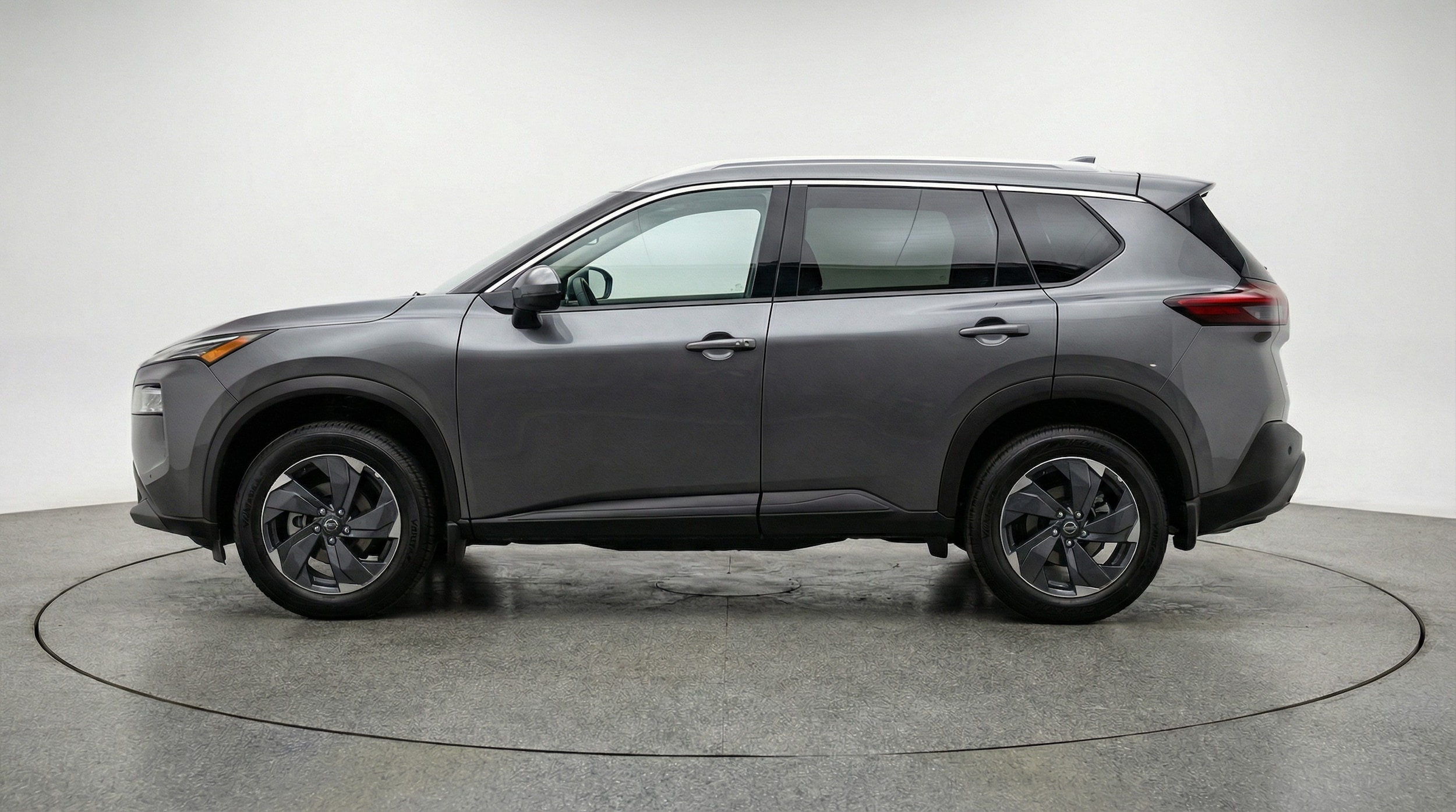 Thumbnail: 2025 Nissan Rogue - 4