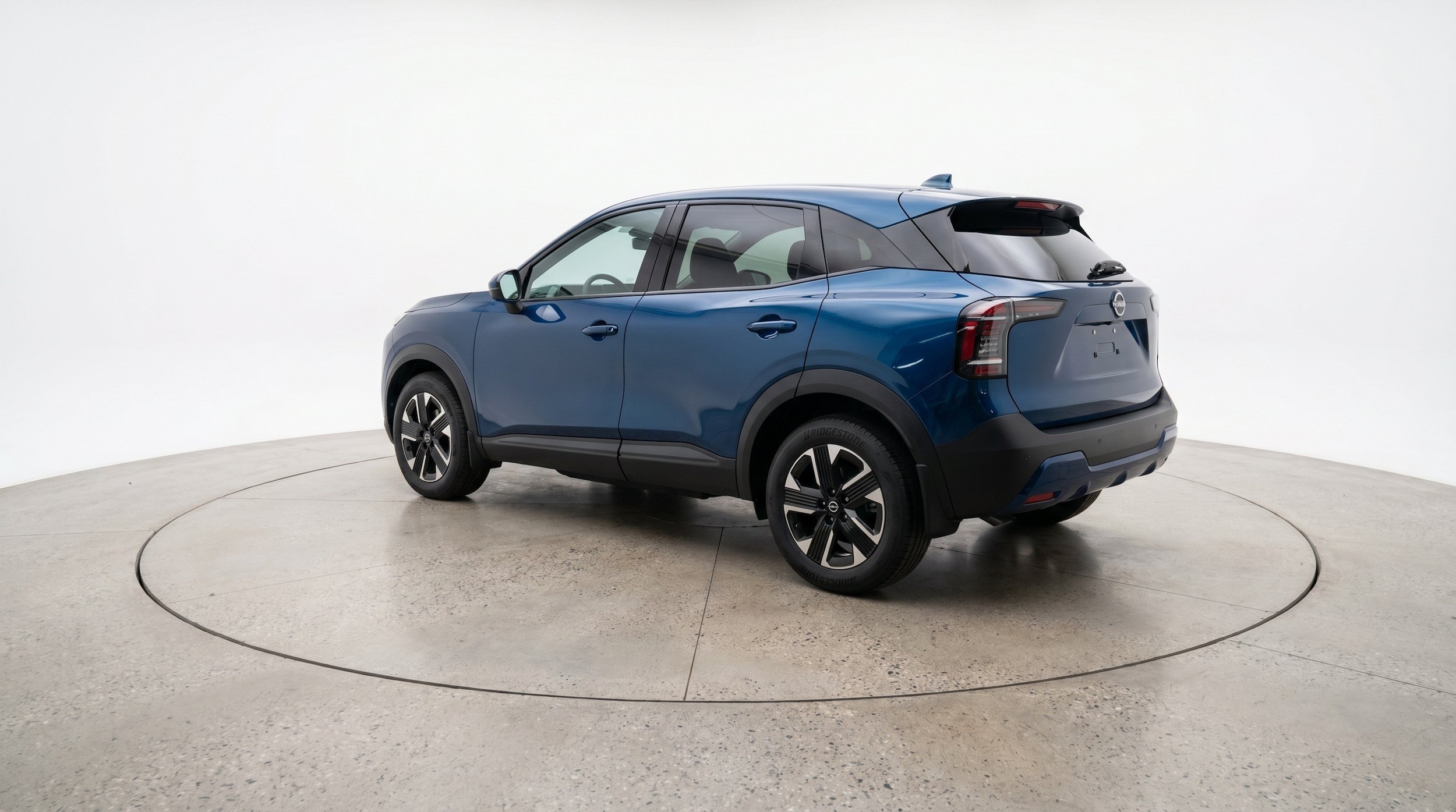 Thumbnail: 2026 Nissan Kicks - 6