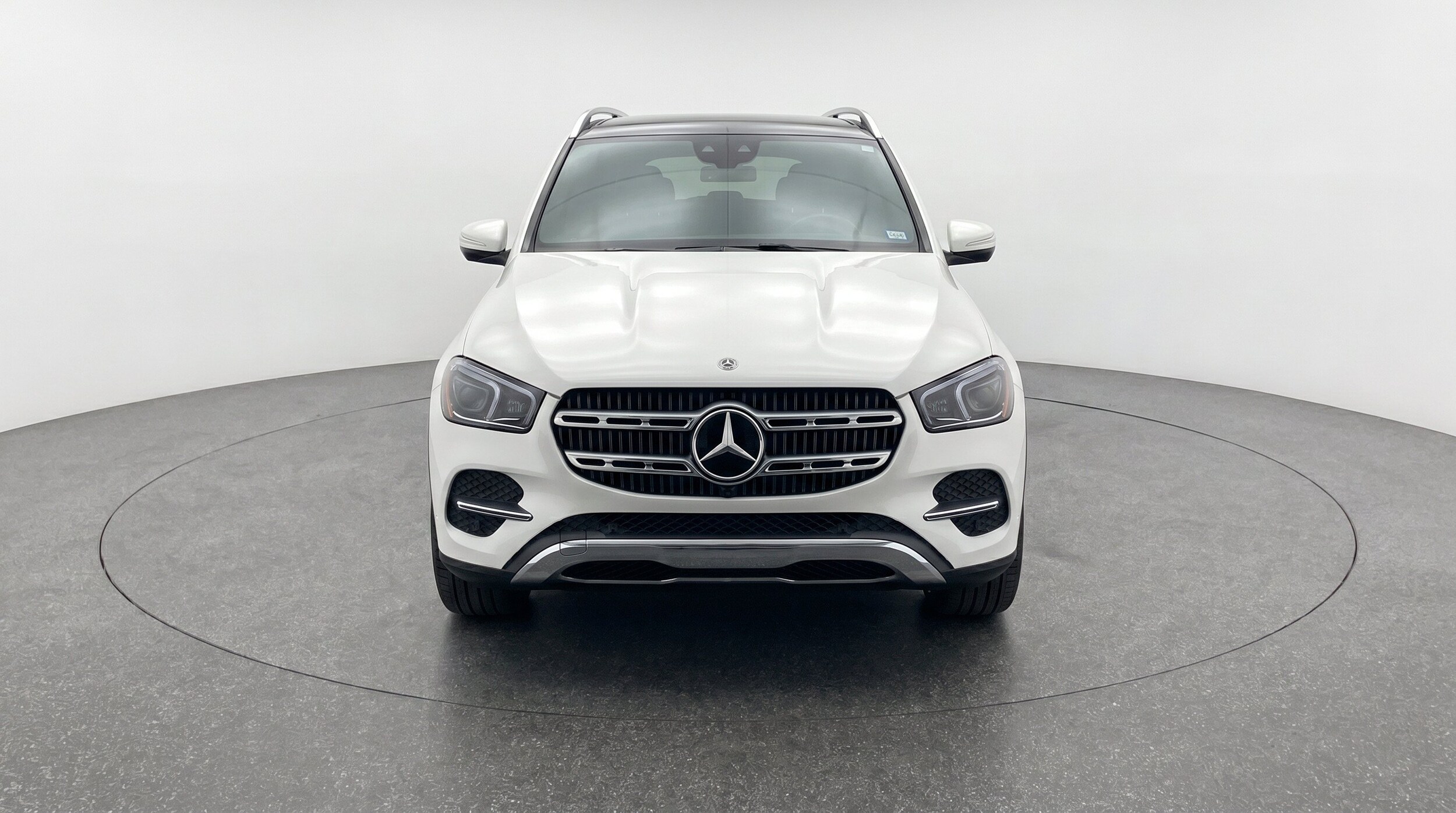 Thumbnail: 2026 Mercedes-Benz GLE - 2