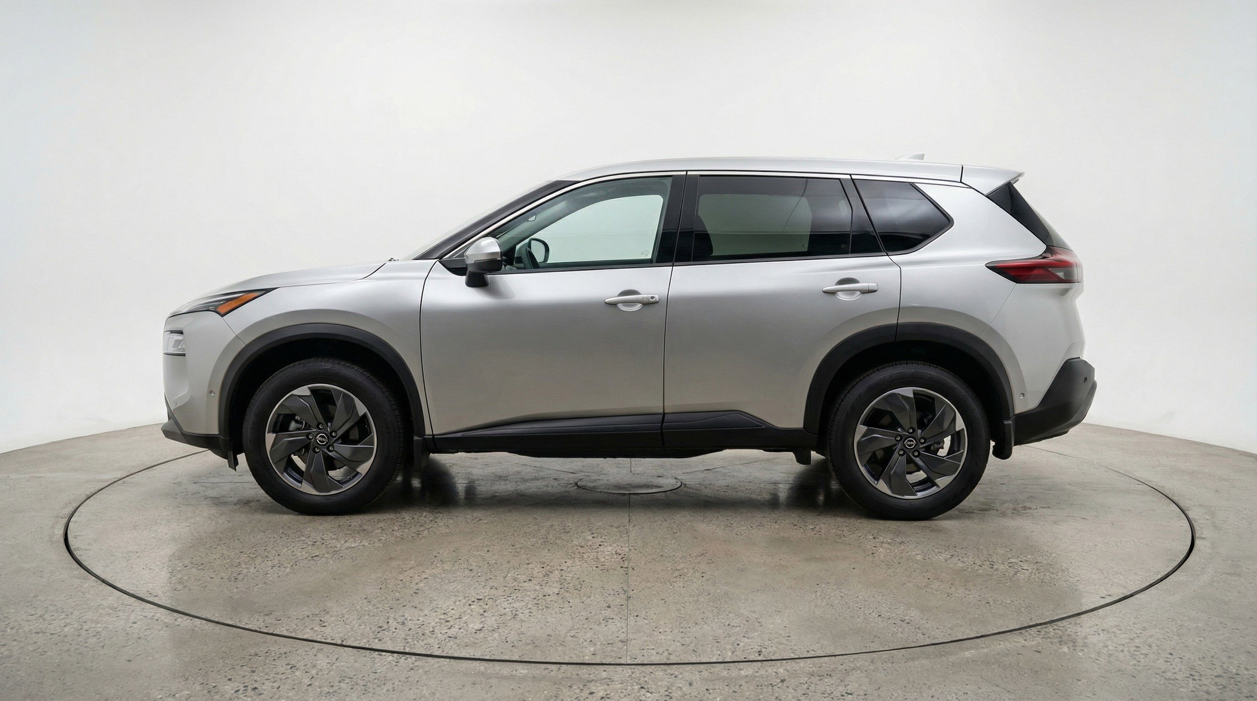 Thumbnail: 2025 Nissan Rogue - 5