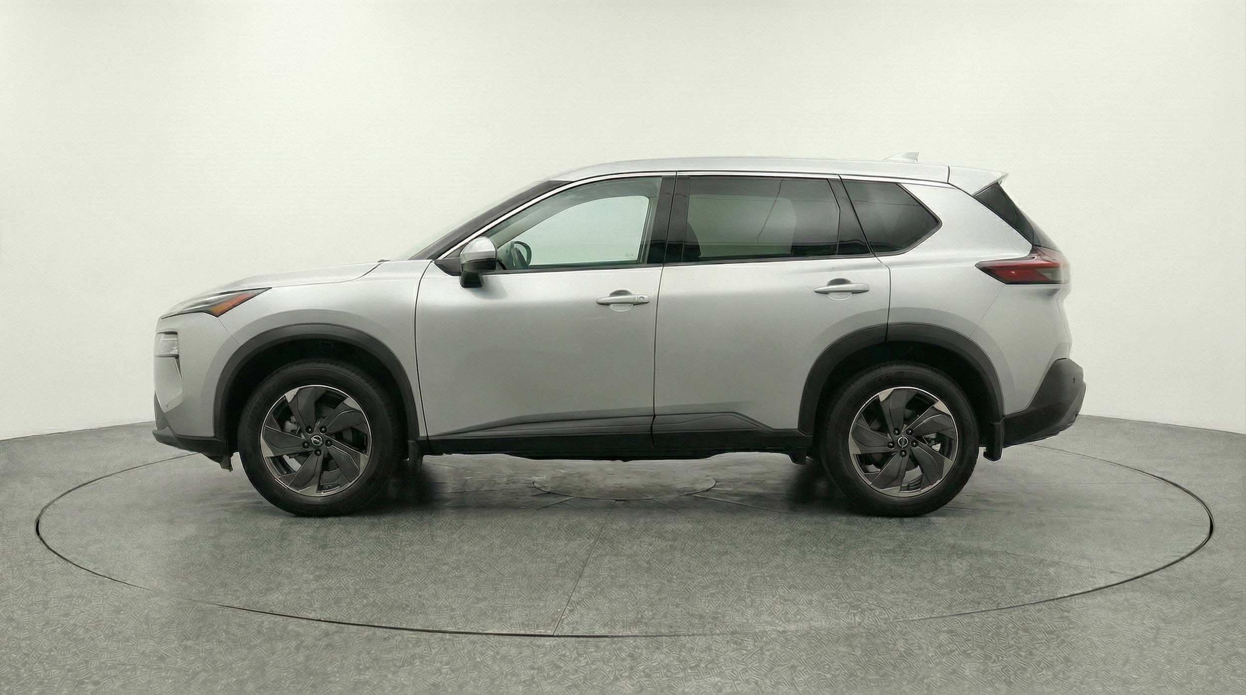 Thumbnail: 2025 Nissan Rogue - 5