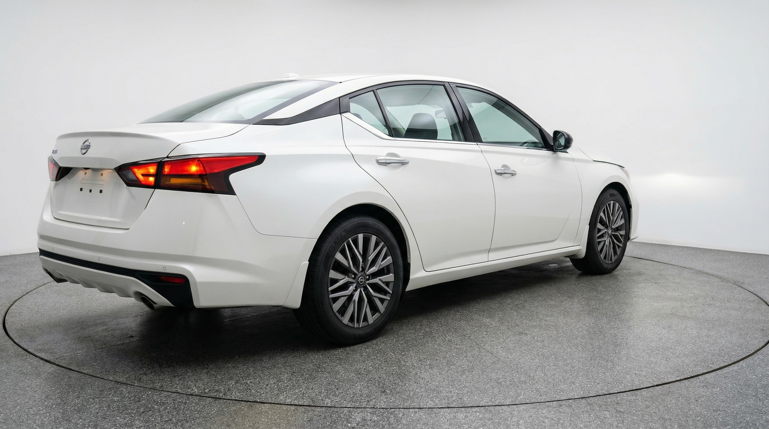 Thumbnail: 2025 Nissan Altima - 7