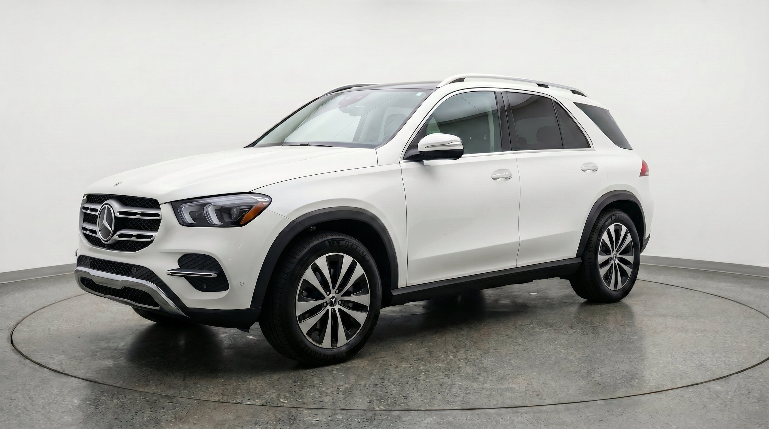 Thumbnail: 2026 Mercedes-Benz GLE - 3
