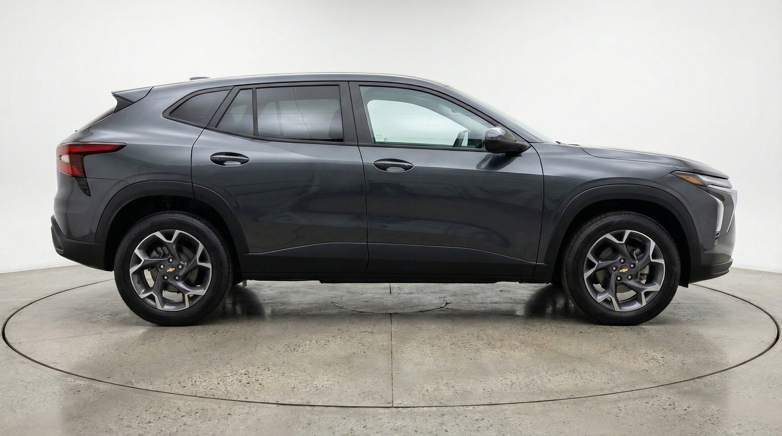 Thumbnail: 2025 Chevrolet Trax - 11
