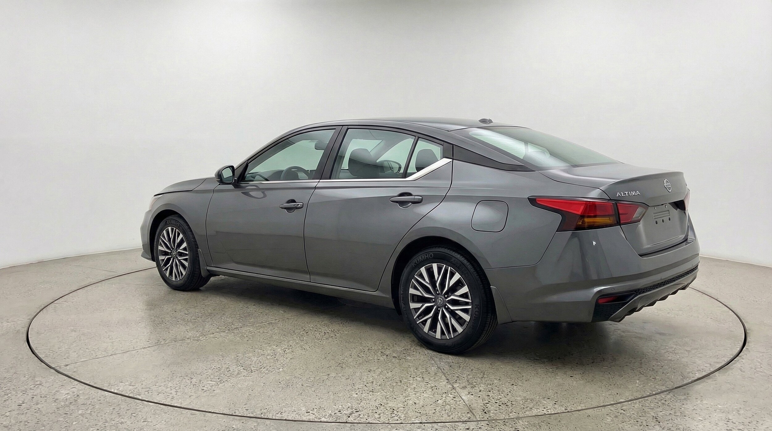 Thumbnail: 2025 Nissan Altima - 6