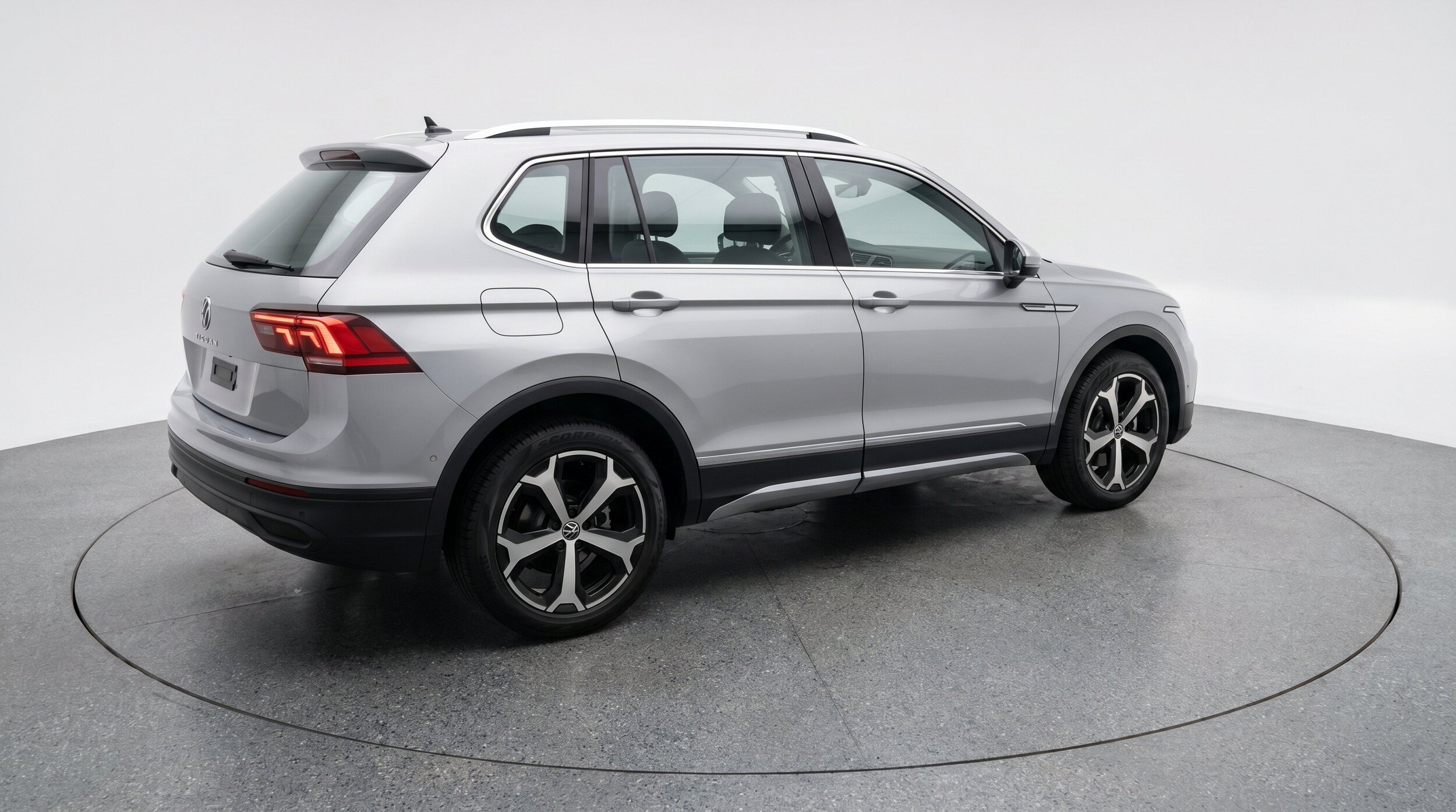 Thumbnail: 2026 Volkswagen Tiguan - 9