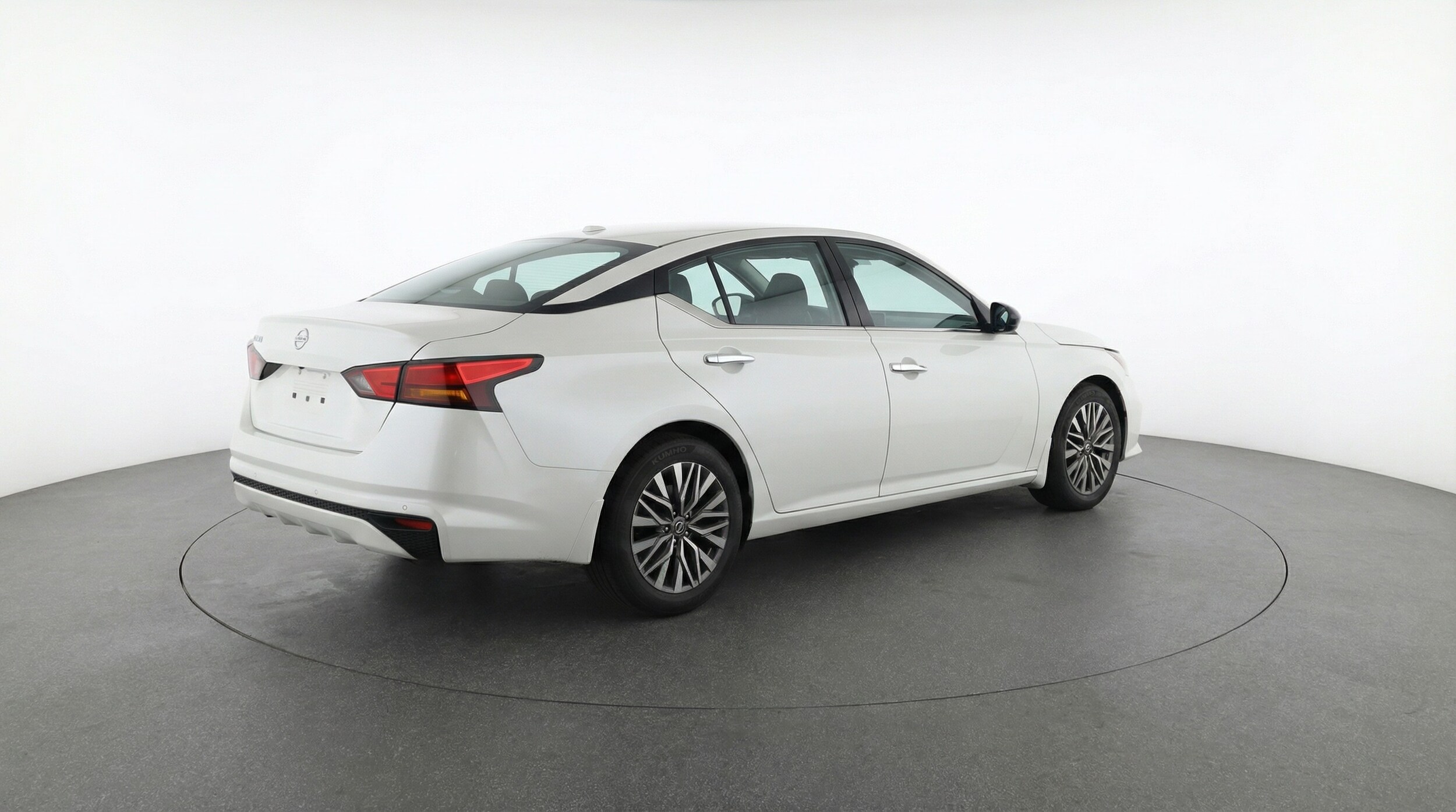 Thumbnail: 2025 Nissan Altima - 7