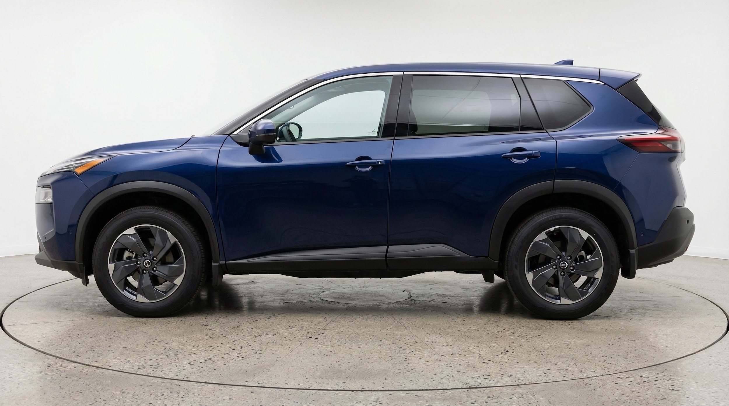 Thumbnail: 2025 Nissan Rogue - 4