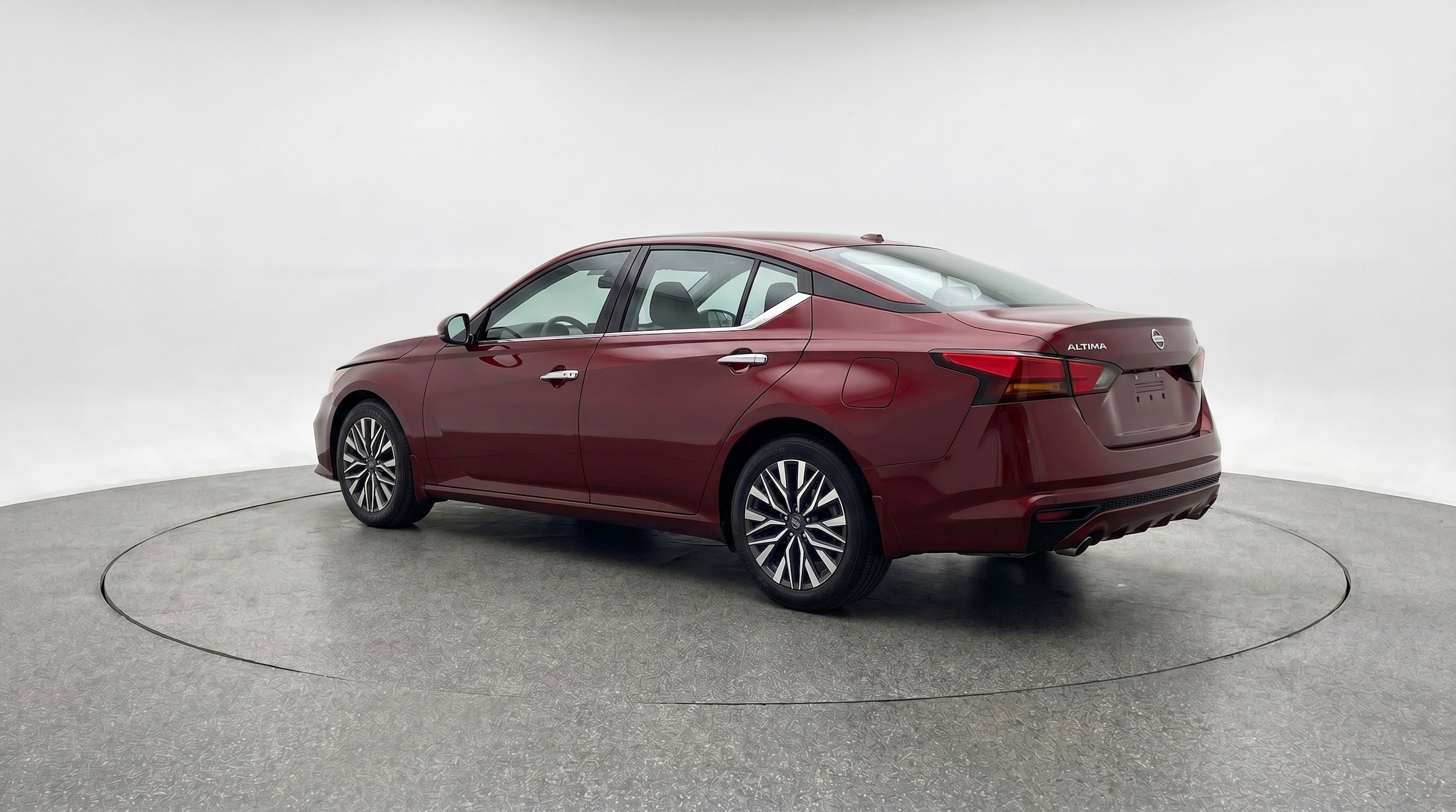 Thumbnail: 2025 Nissan Altima - 6