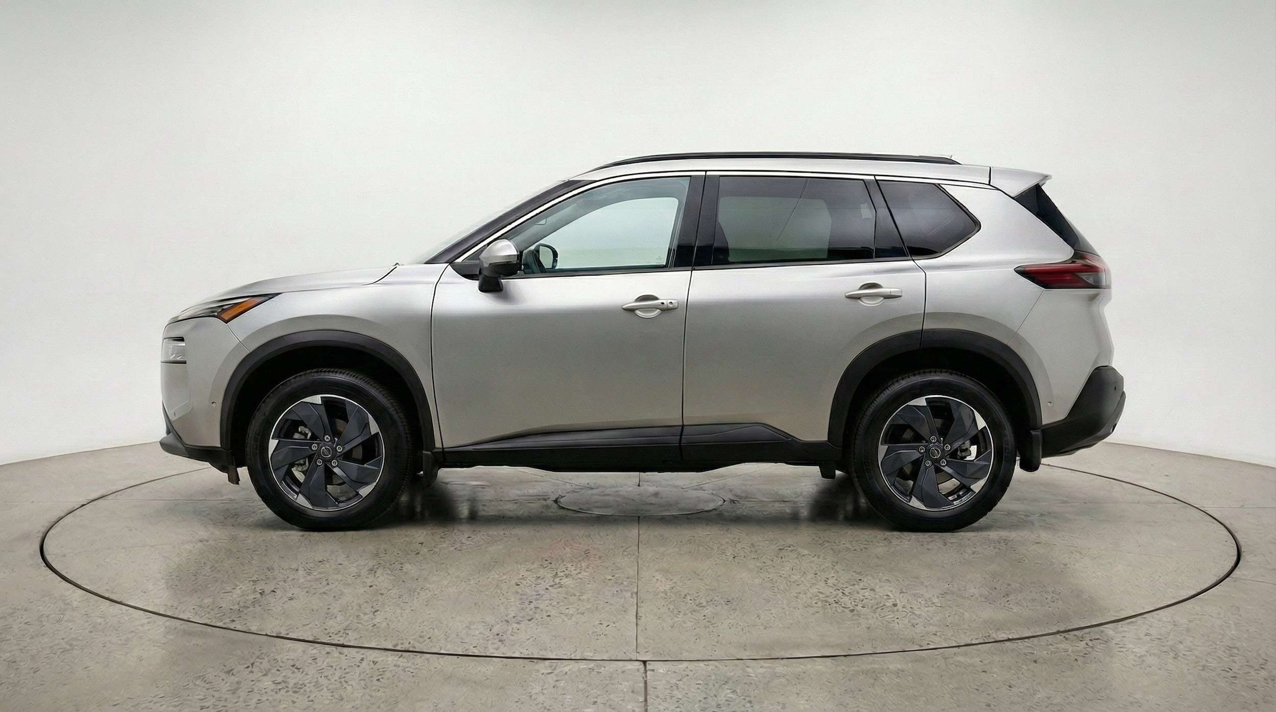 Thumbnail: 2025 Nissan Rogue - 5