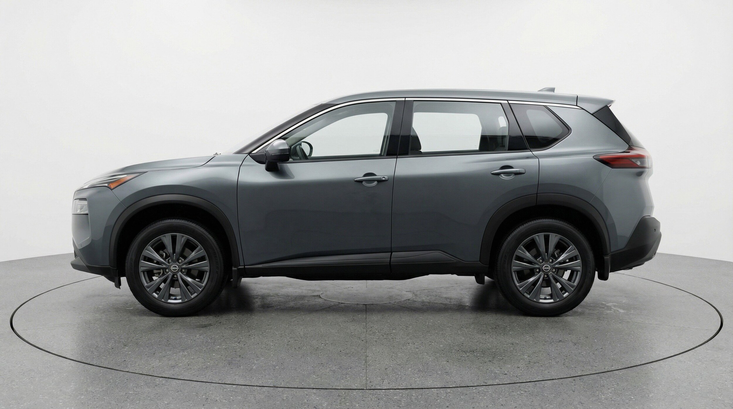 Thumbnail: 2025 Nissan Rogue - 5