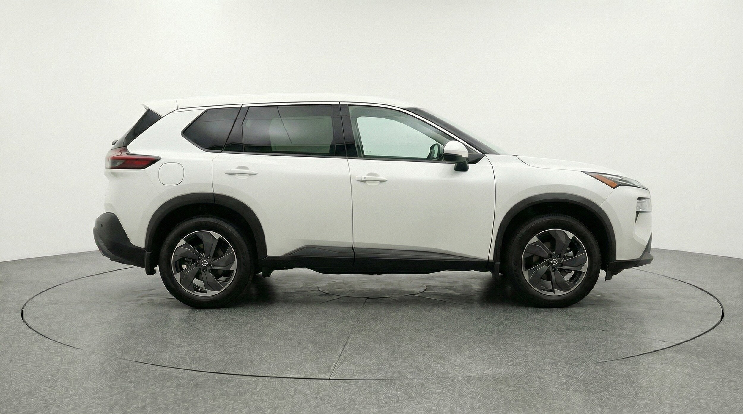 Thumbnail: 2025 Nissan Rogue - 11