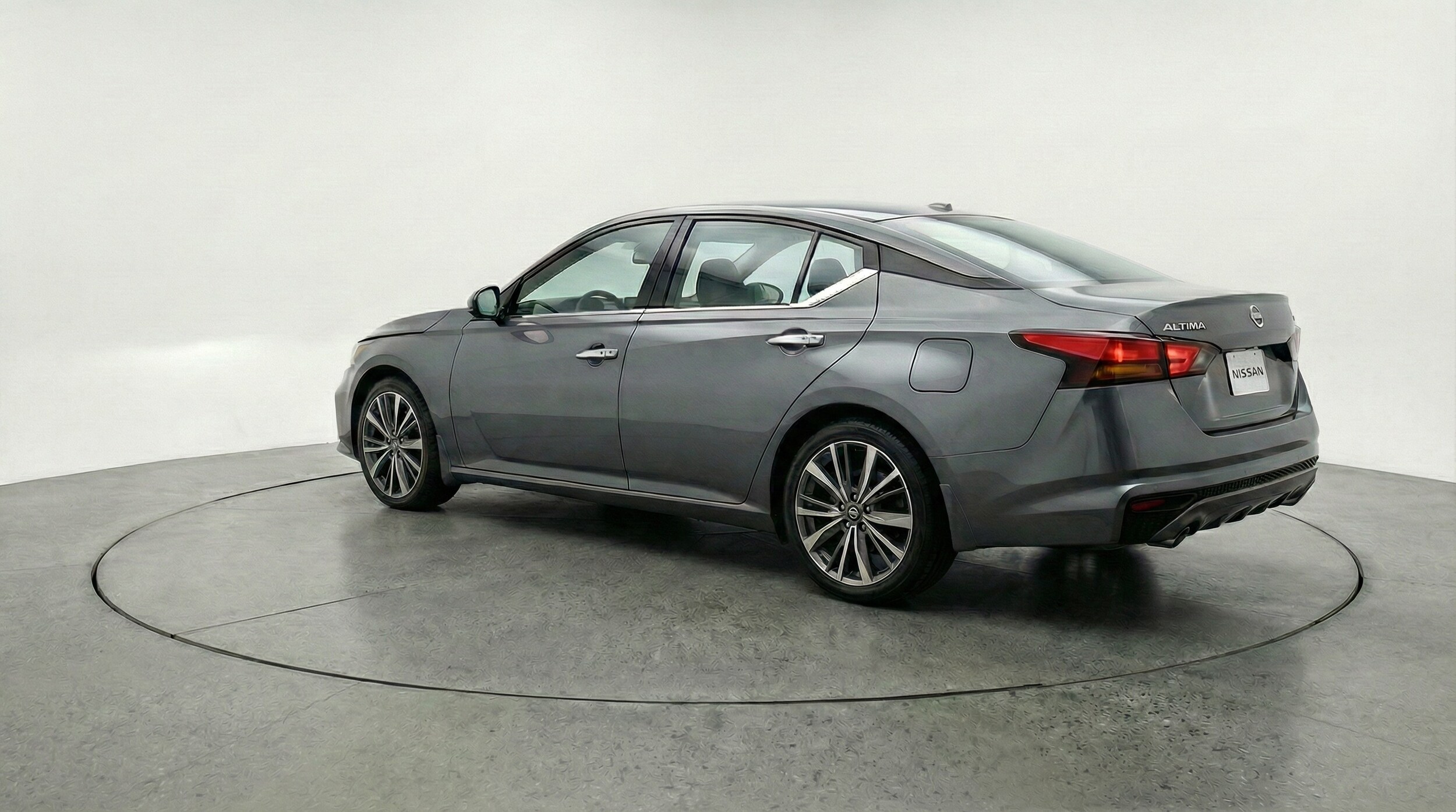 Thumbnail: 2025 Nissan Altima - 5