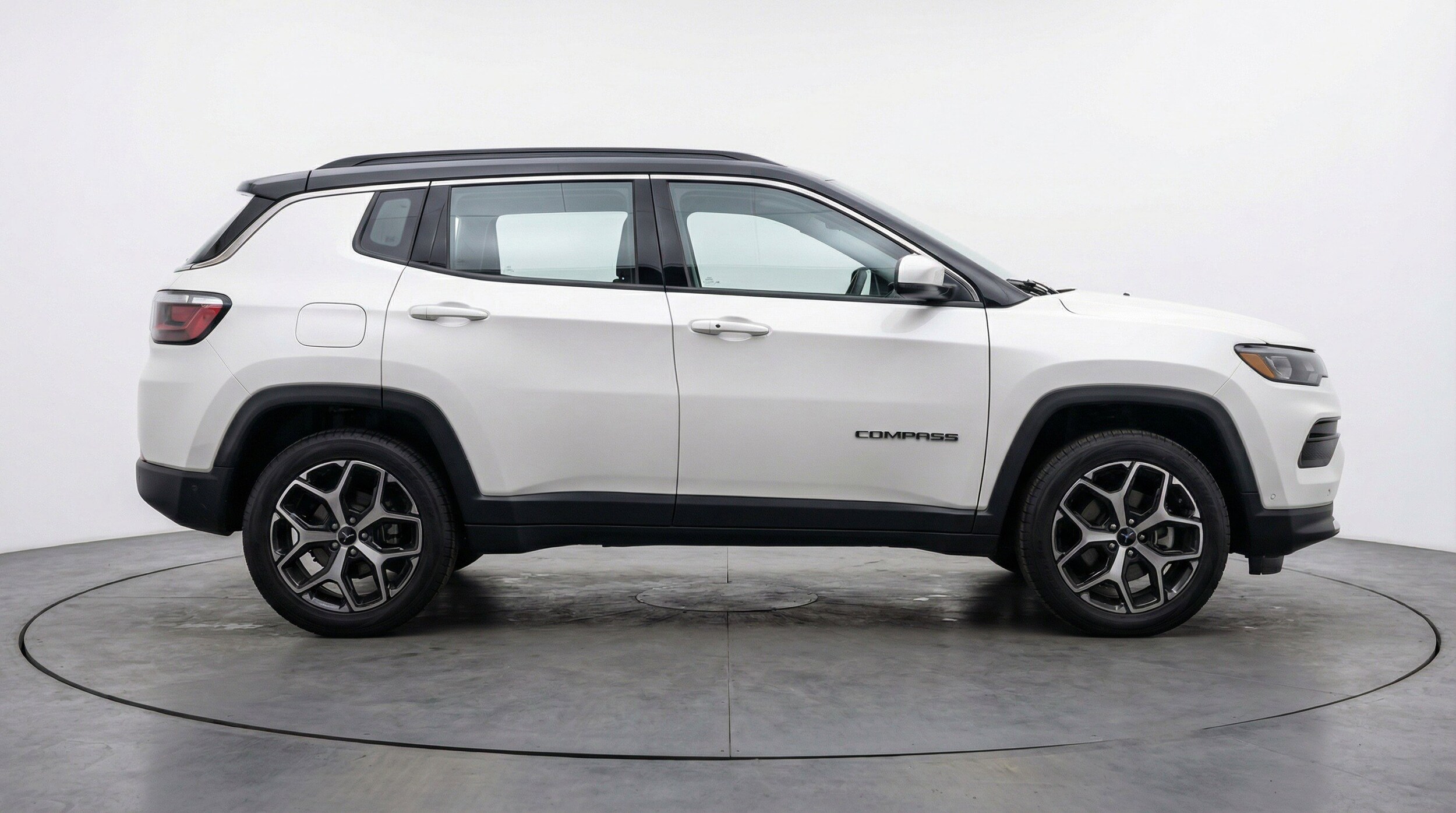 Thumbnail: 2025 Jeep Compass - 11