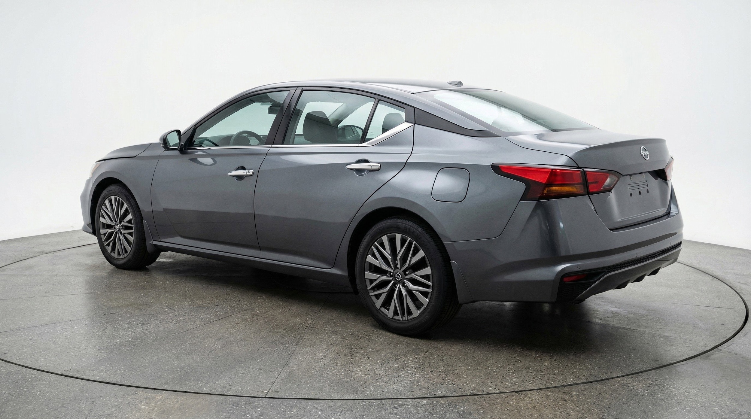 Thumbnail: 2025 Nissan Altima - 6