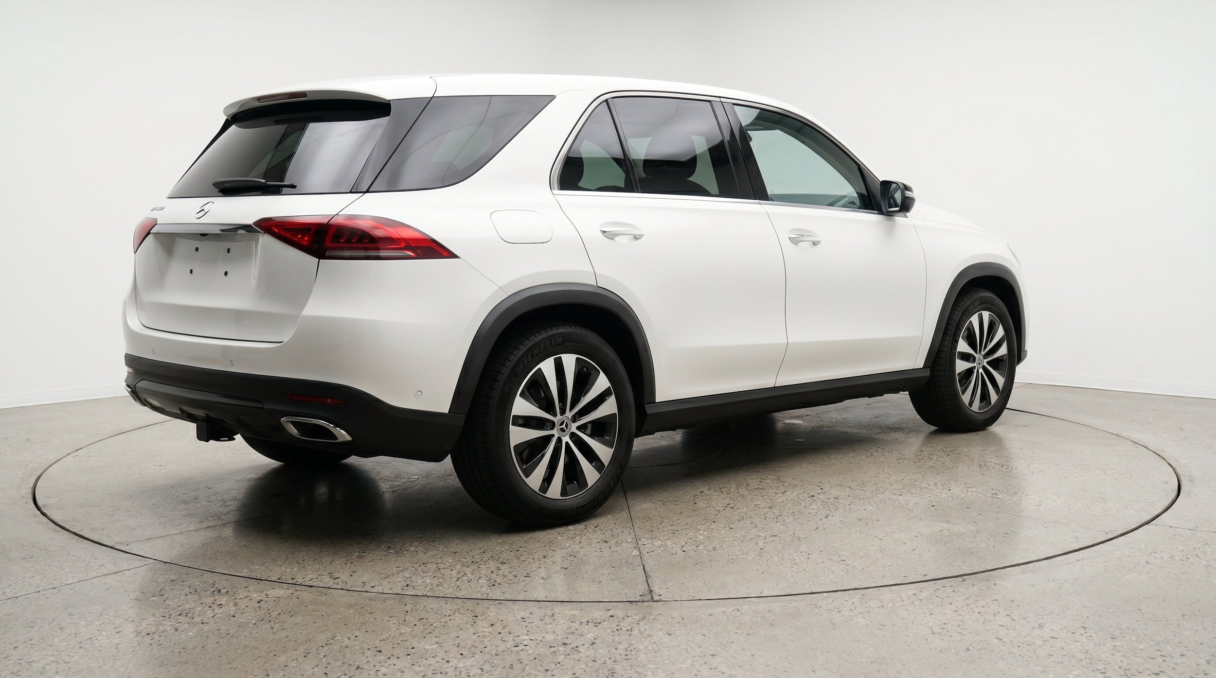 Thumbnail: 2026 Mercedes-Benz GLE - 9