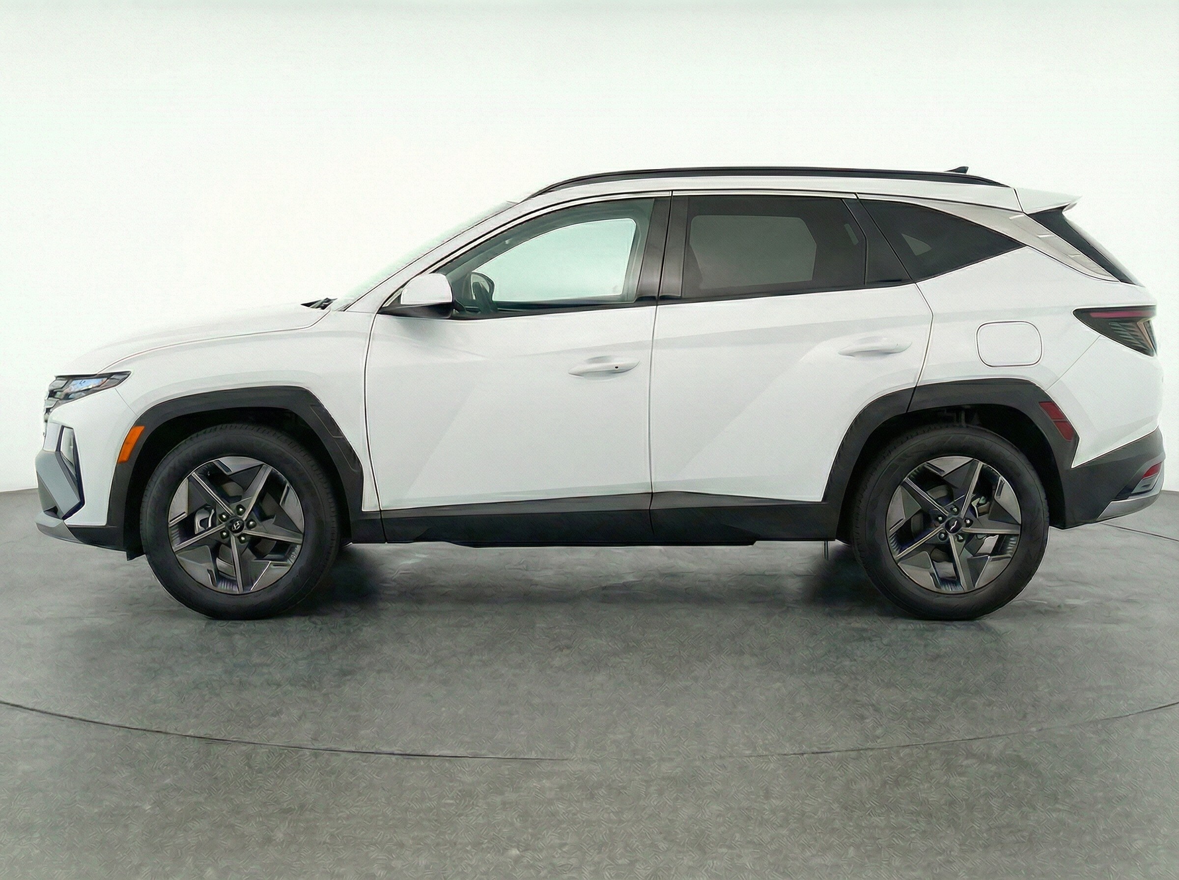 Thumbnail: 2025 Hyundai Tucson - 4