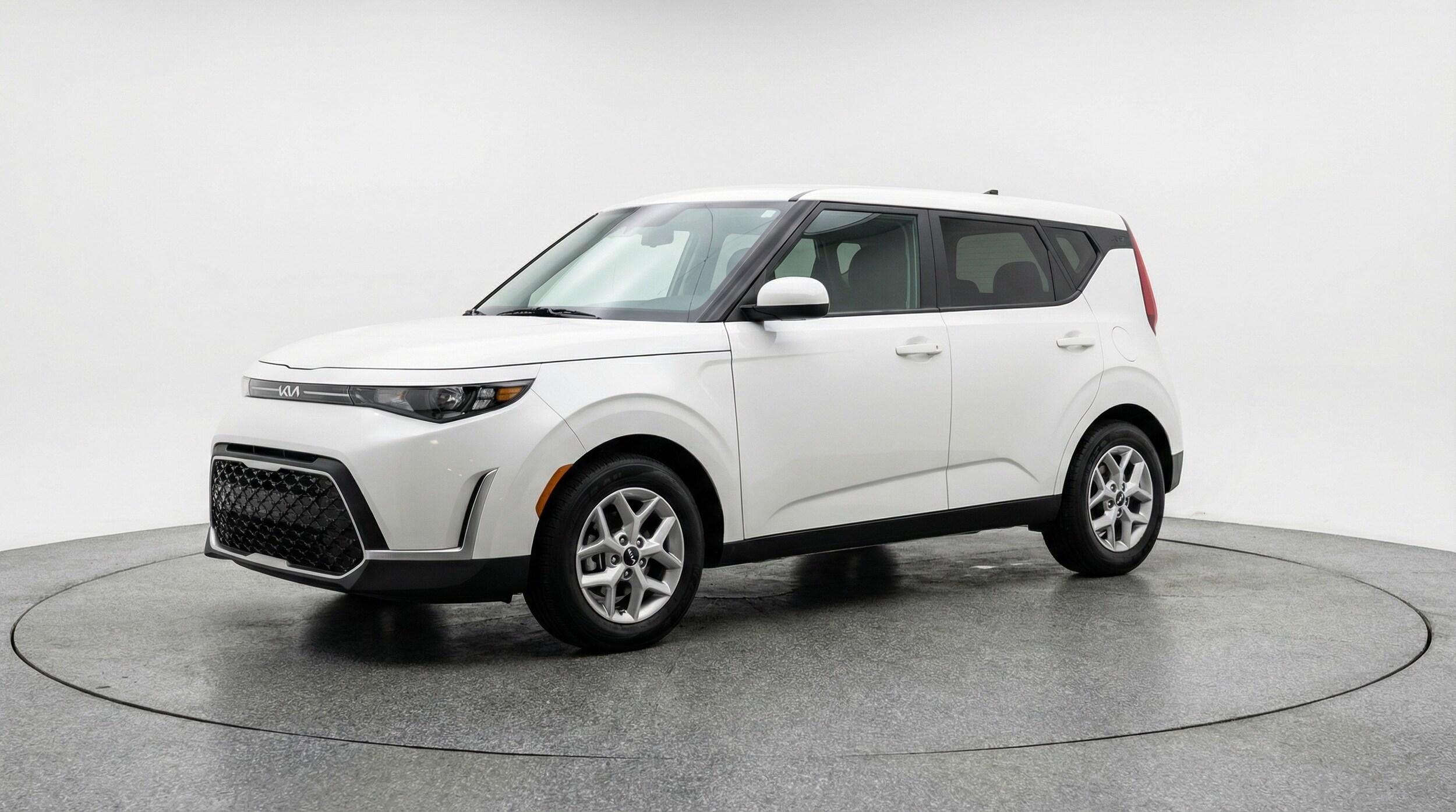 Thumbnail: 2025 Kia Soul - 3