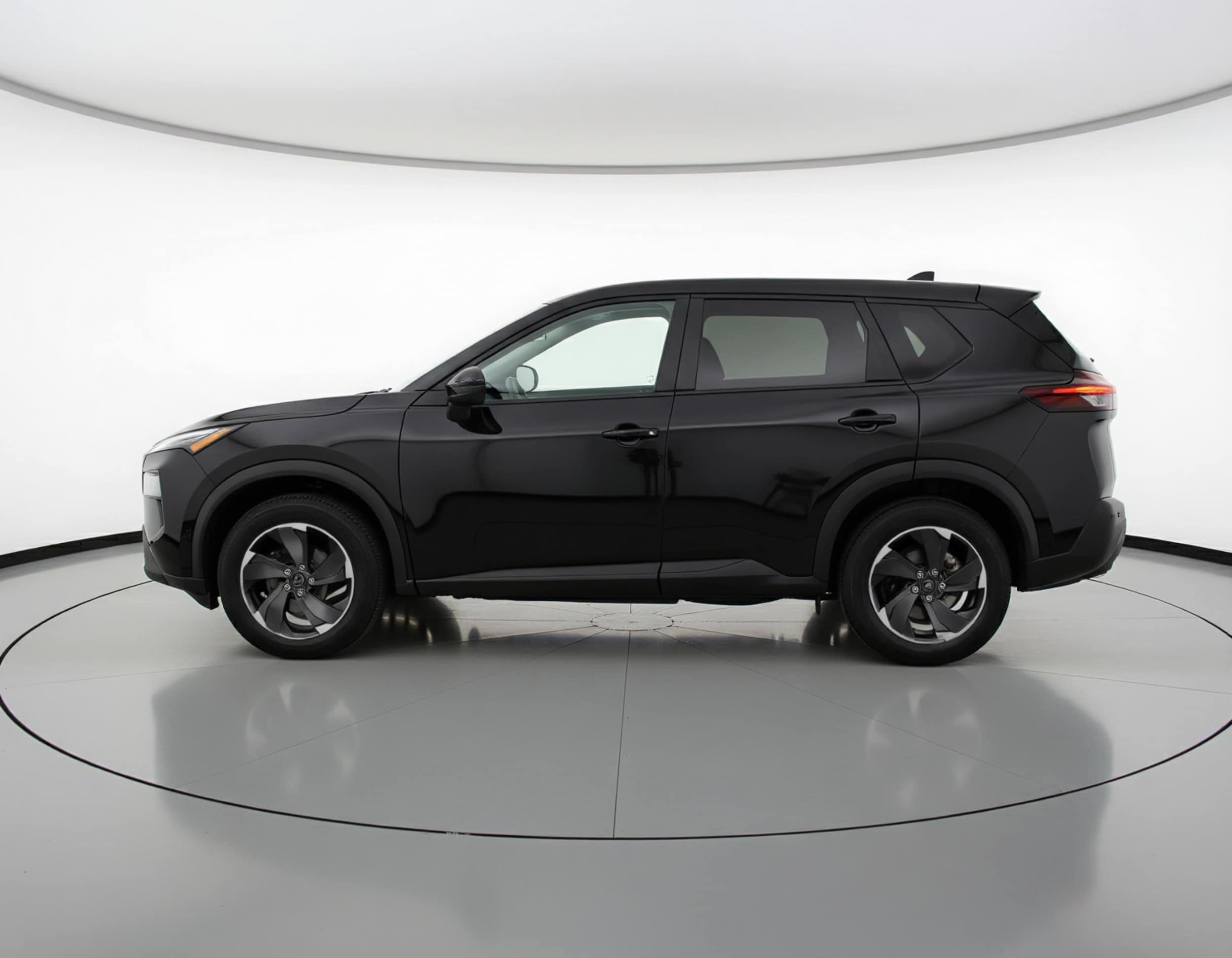 Thumbnail: 2025 Nissan Rogue - 4