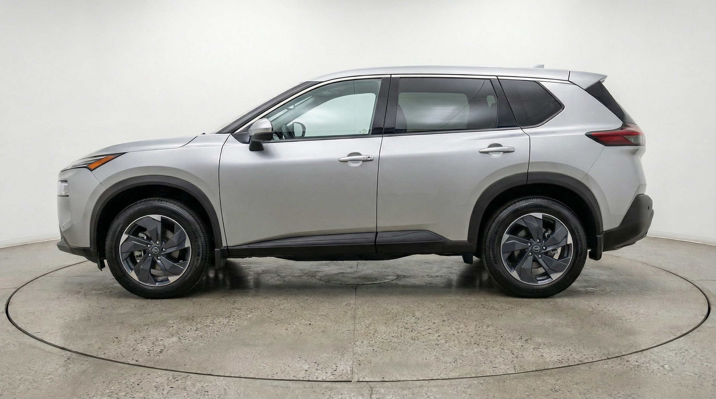 Thumbnail: 2025 Nissan Rogue - 4