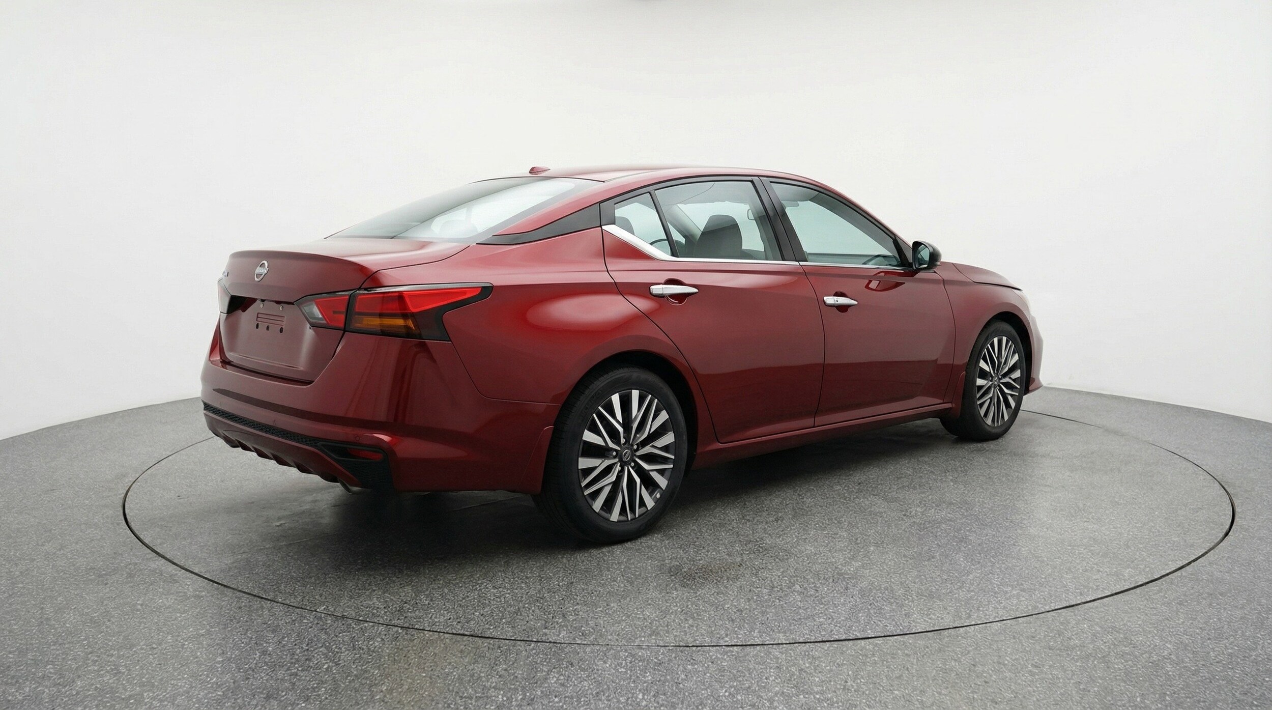 Thumbnail: 2025 Nissan Altima - 9