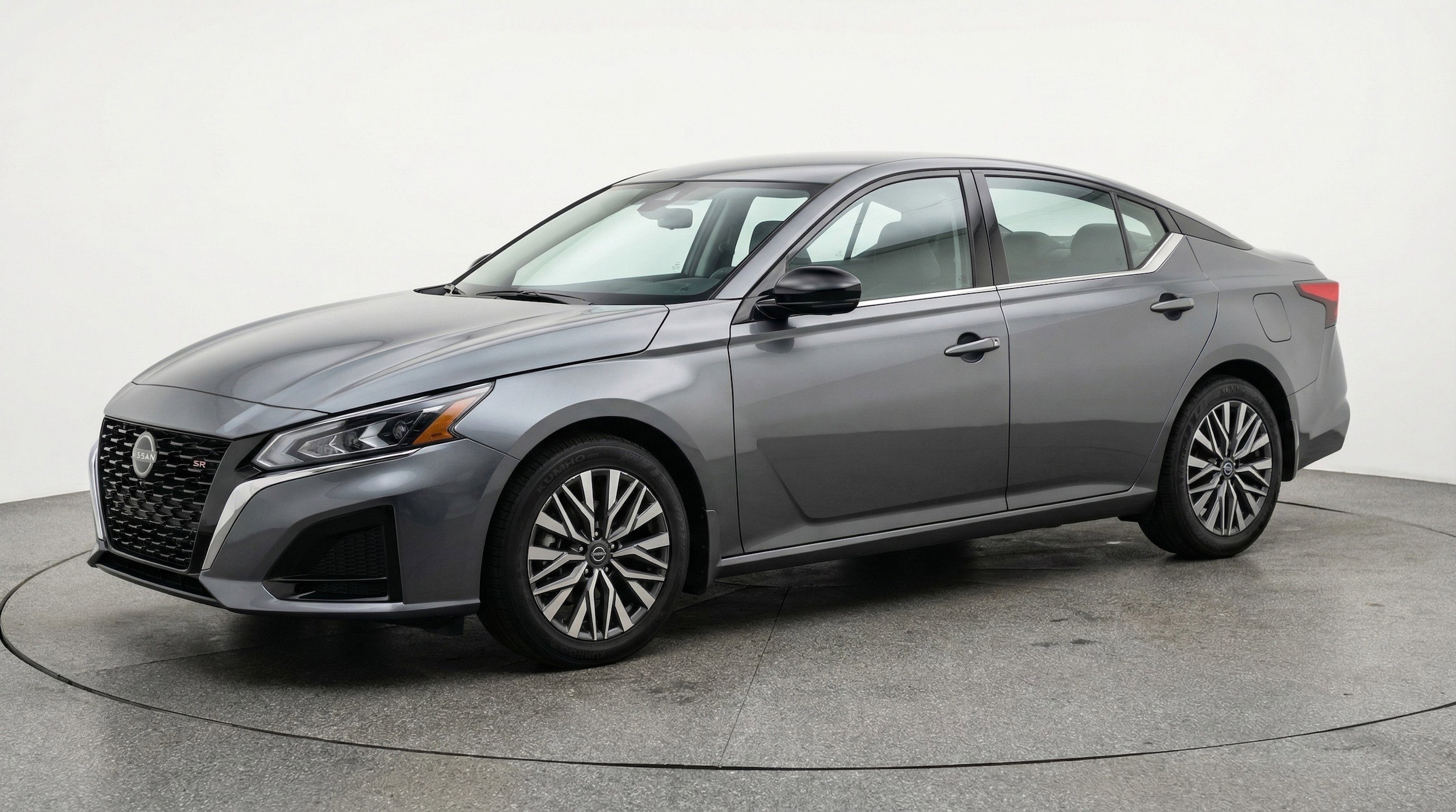 Thumbnail: 2025 Nissan Altima - 3